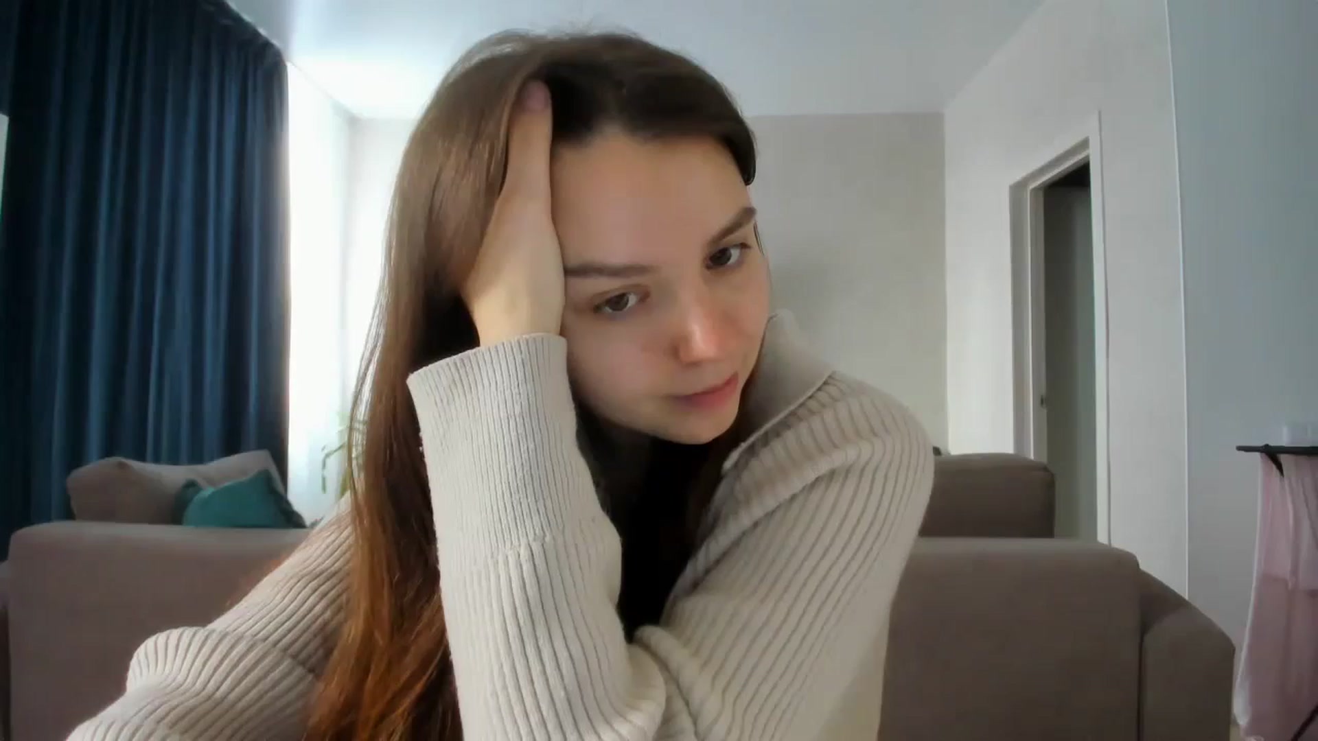 Gallery image thumbnail from Ana_Bird's myfreecams stream on, 03/17/2024, 06:04 image 14 of 20