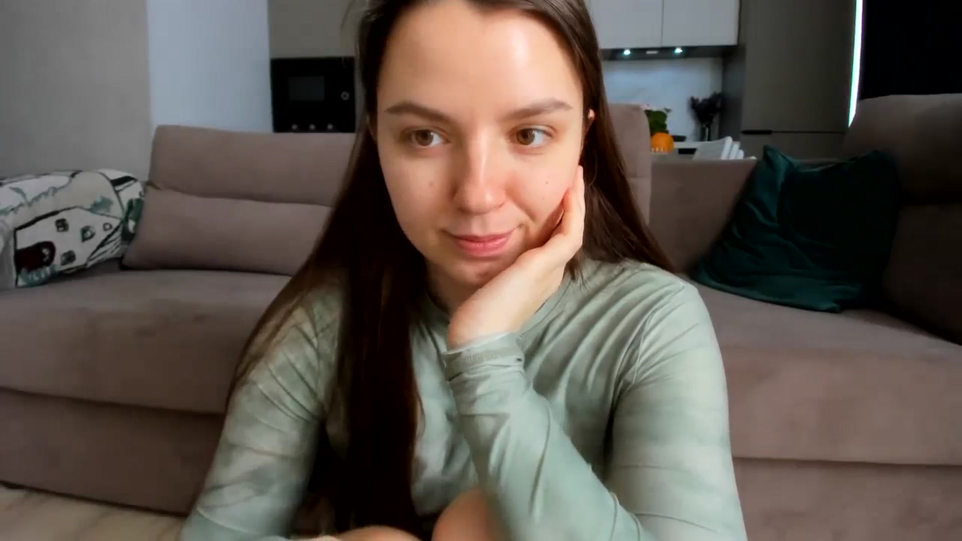 Gallery image thumbnail from Ana_Bird's myfreecams stream on, 03/21/2024, 04:37 image 4 of 20