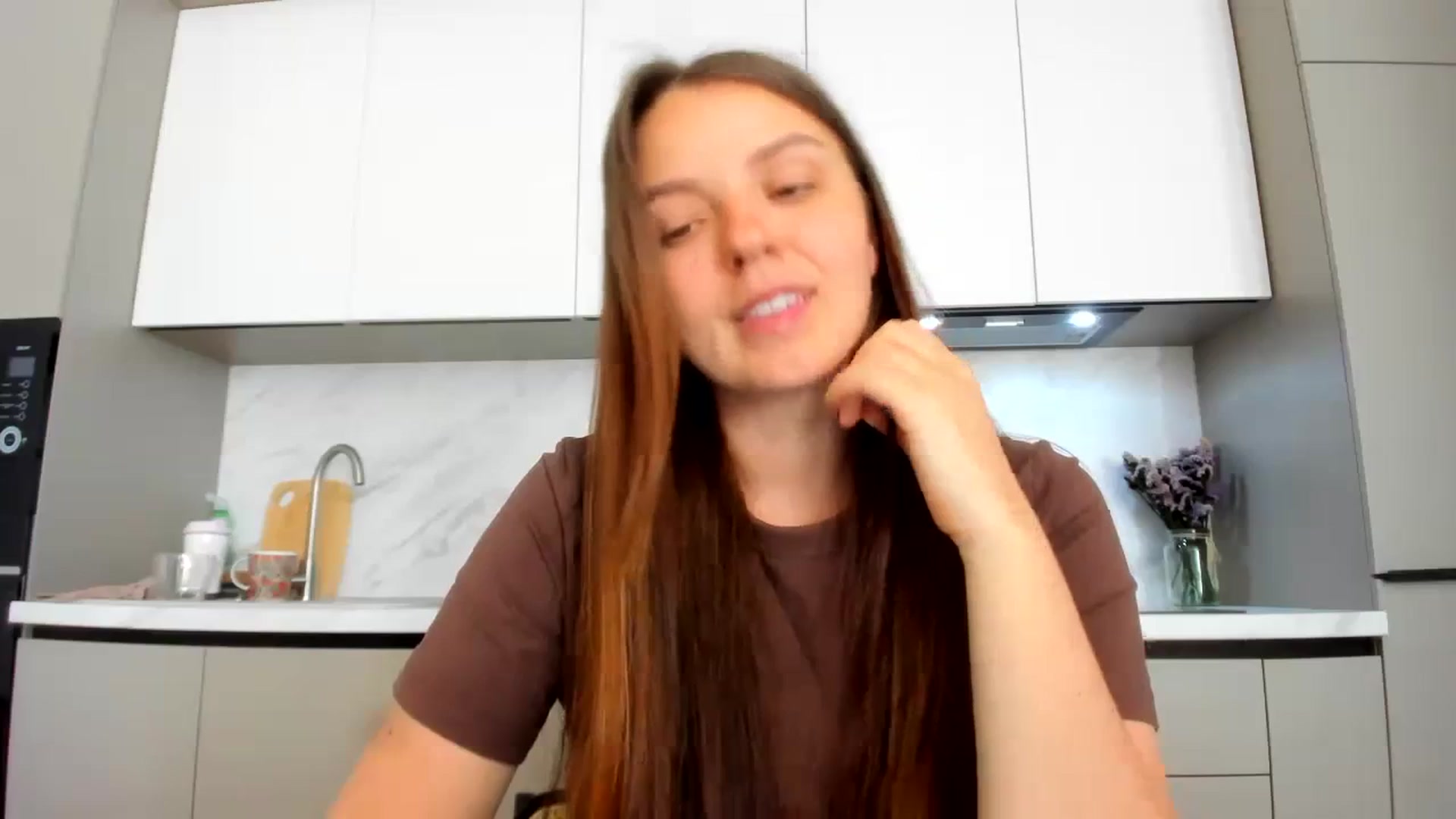 Gallery image thumbnail from Ana_Bird's myfreecams stream on, 04/15/2024, 04:37 image 4 of 20