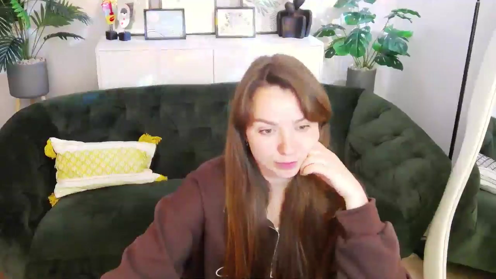 Gallery image thumbnail from Ana_Bird's myfreecams stream on, 04/01/2025, 12:50 image 19 of 20