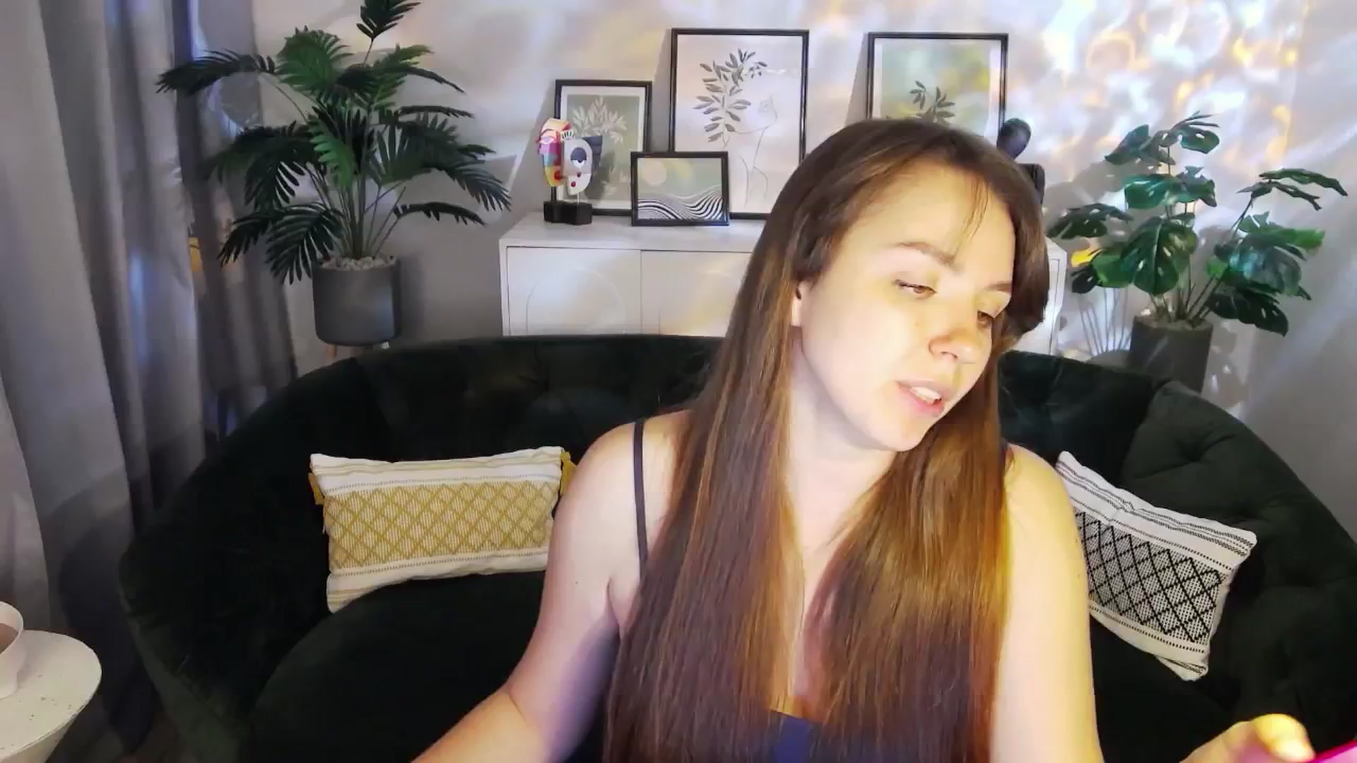 Gallery image thumbnail from Ana_Bird's myfreecams stream on, 04/06/2025, 07:05 image 1 of 20