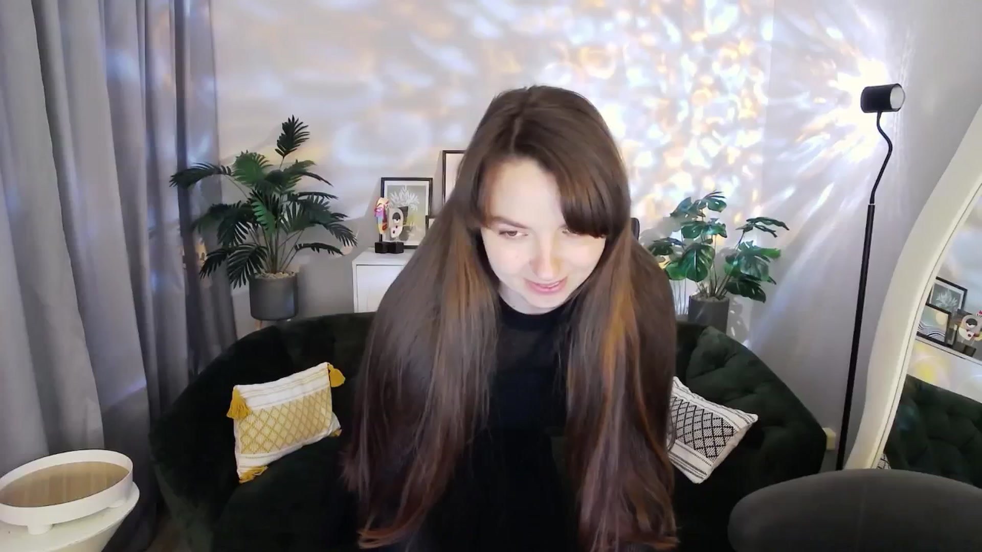 Gallery image thumbnail from Ana_Bird's myfreecams stream on, 04/13/2025, 04:24 image 18 of 20