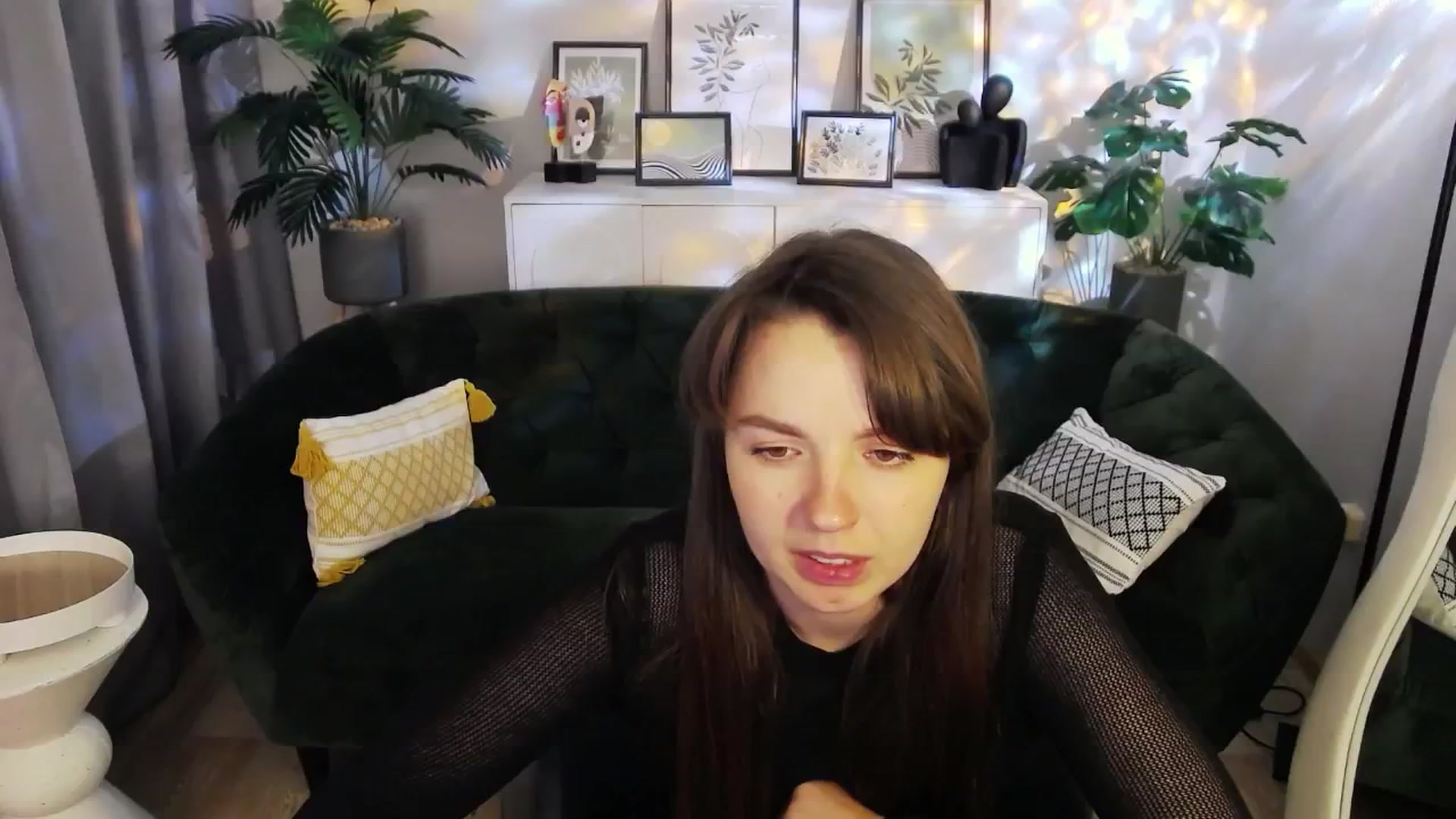 Gallery image thumbnail from Ana_Bird's myfreecams stream on, 04/13/2025, 04:24 image 6 of 20