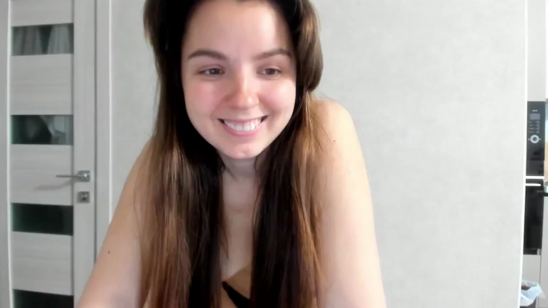 Gallery image thumbnail from Ana_Bird's myfreecams stream on, 04/18/2025, 05:56 image 16 of 20