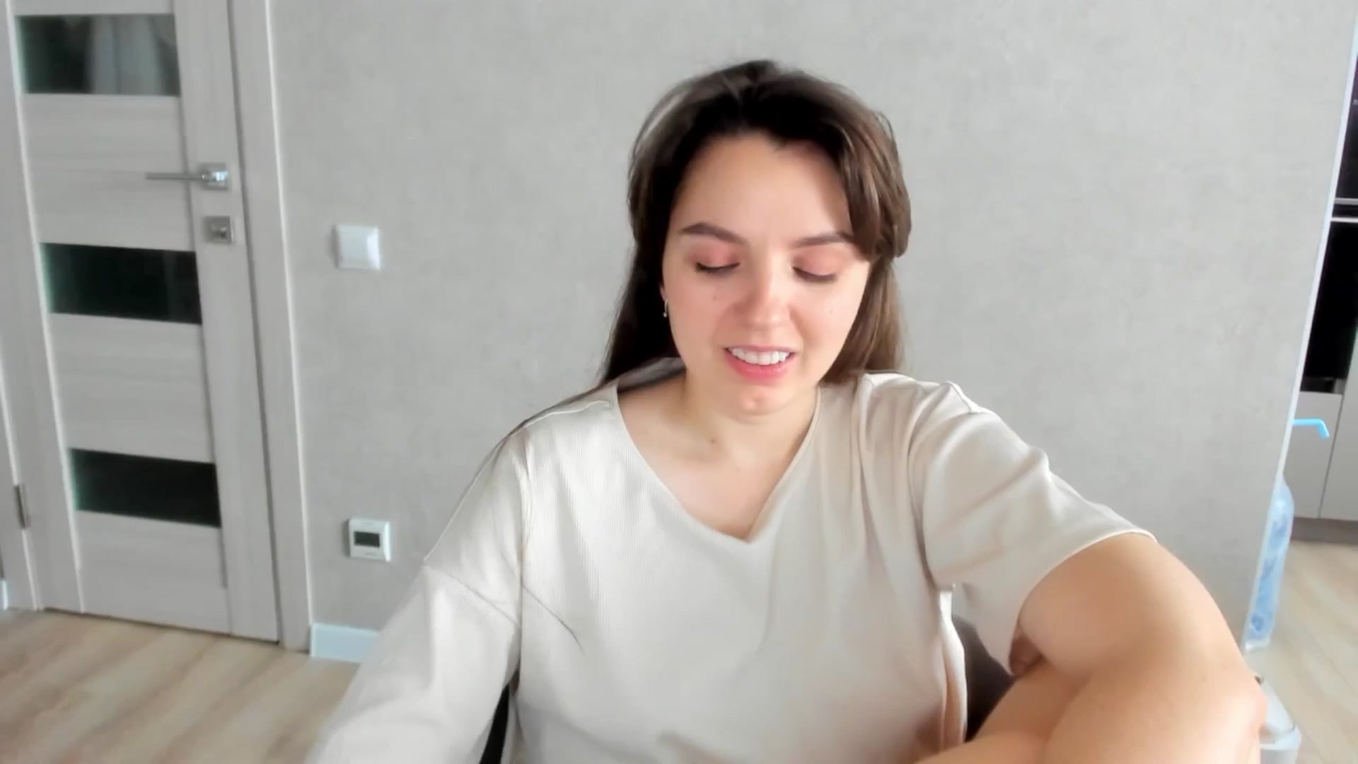 Gallery image thumbnail from Ana_Bird's myfreecams stream on, 04/24/2025, 05:22 image 5 of 20