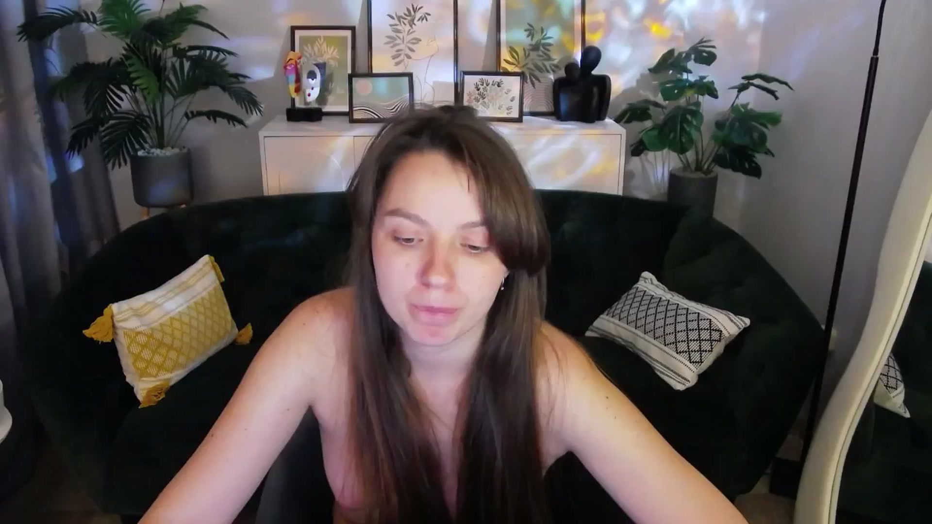 Gallery image thumbnail from Ana_Bird's myfreecams stream on, 04/30/2025, 06:41 image 20 of 20