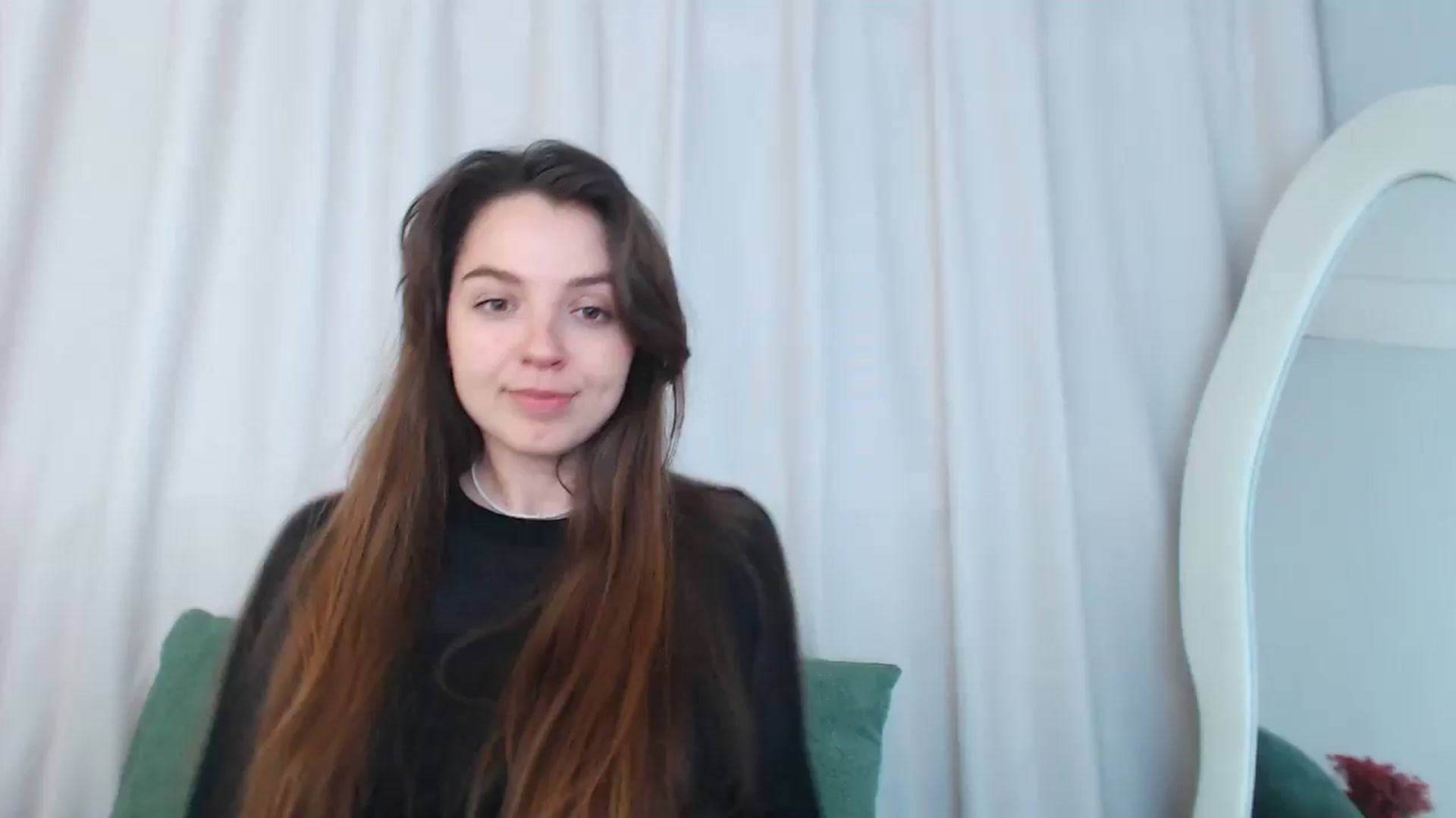 Gallery image thumbnail from Ana_Bird's myfreecams stream on, 05/31/2025, 07:35 image 10 of 20
