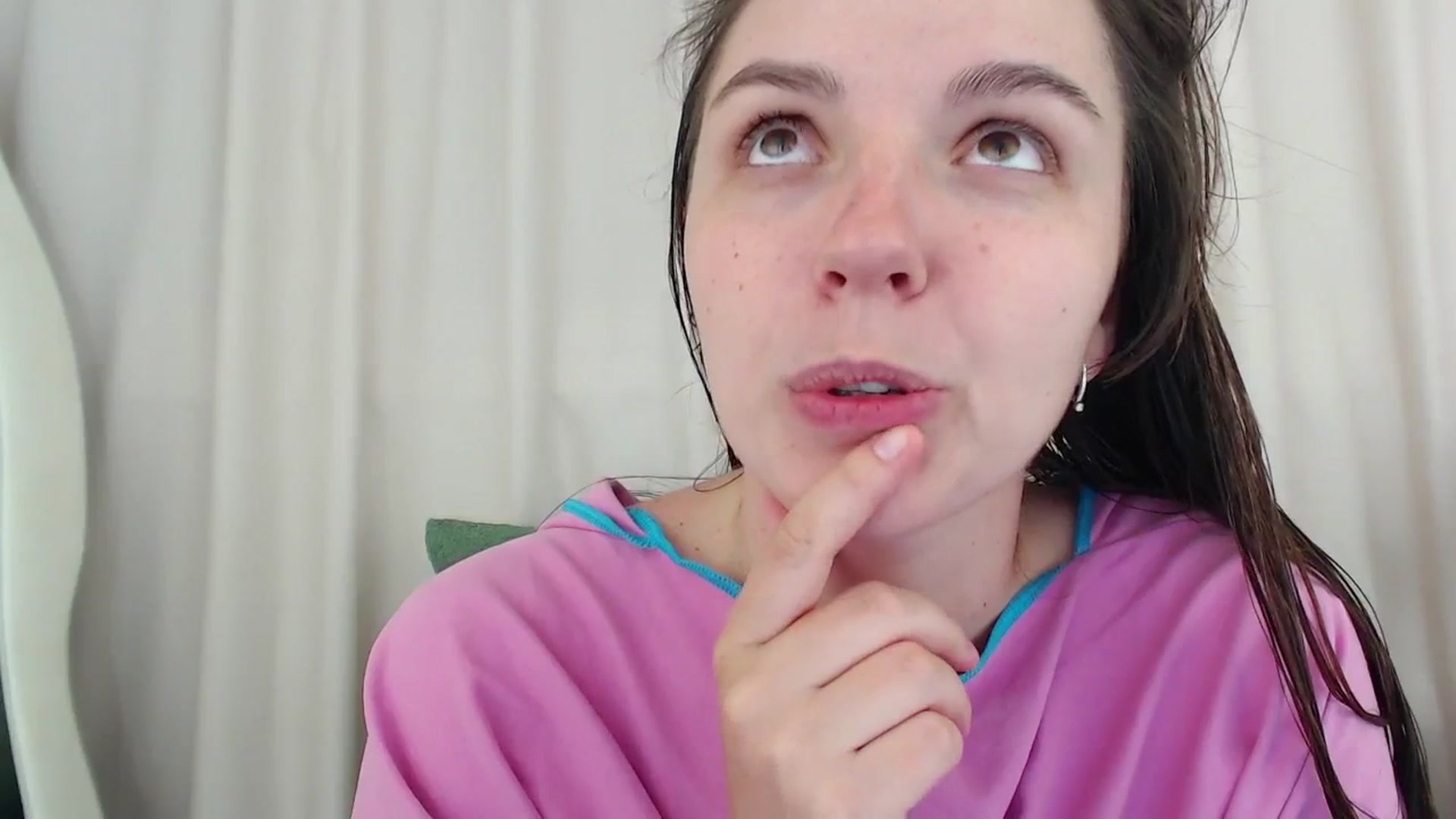 Gallery image thumbnail from Ana_Bird's myfreecams stream on, 06/23/2025, 08:50 image 3 of 20