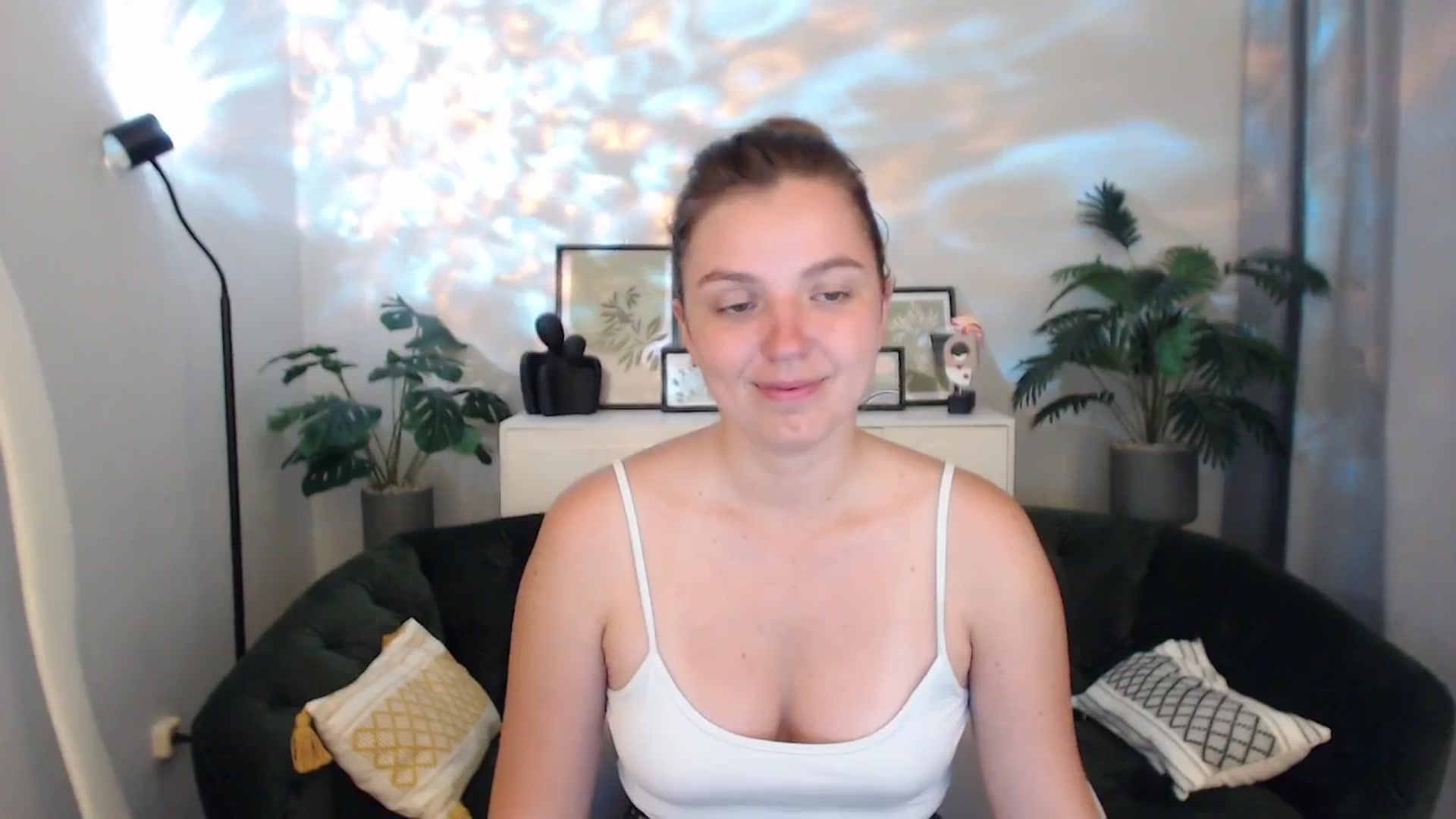 Gallery image thumbnail from Ana_Bird's myfreecams stream on, 07/14/2025, 05:34 image 10 of 20
