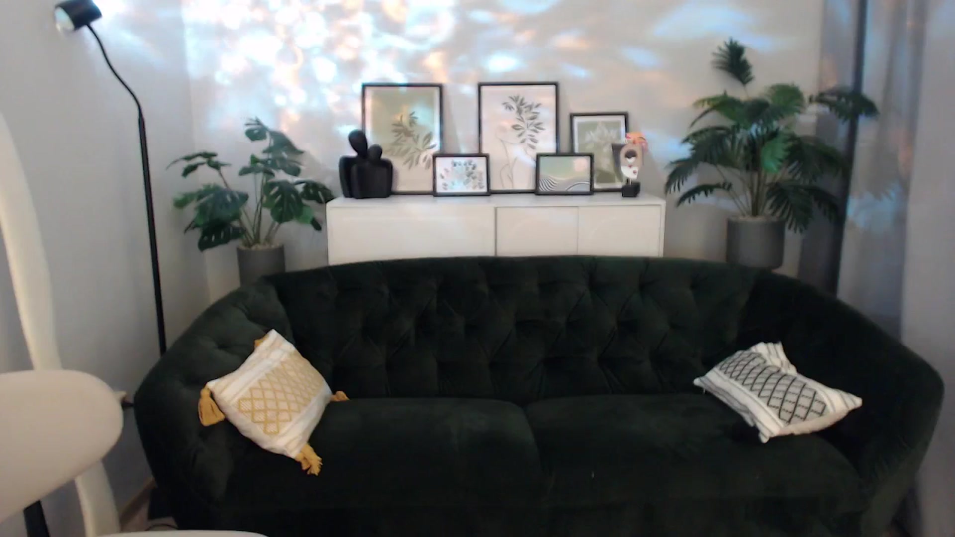 Gallery image thumbnail from Ana_Bird's myfreecams stream on, 07/14/2025, 05:34 image 7 of 20