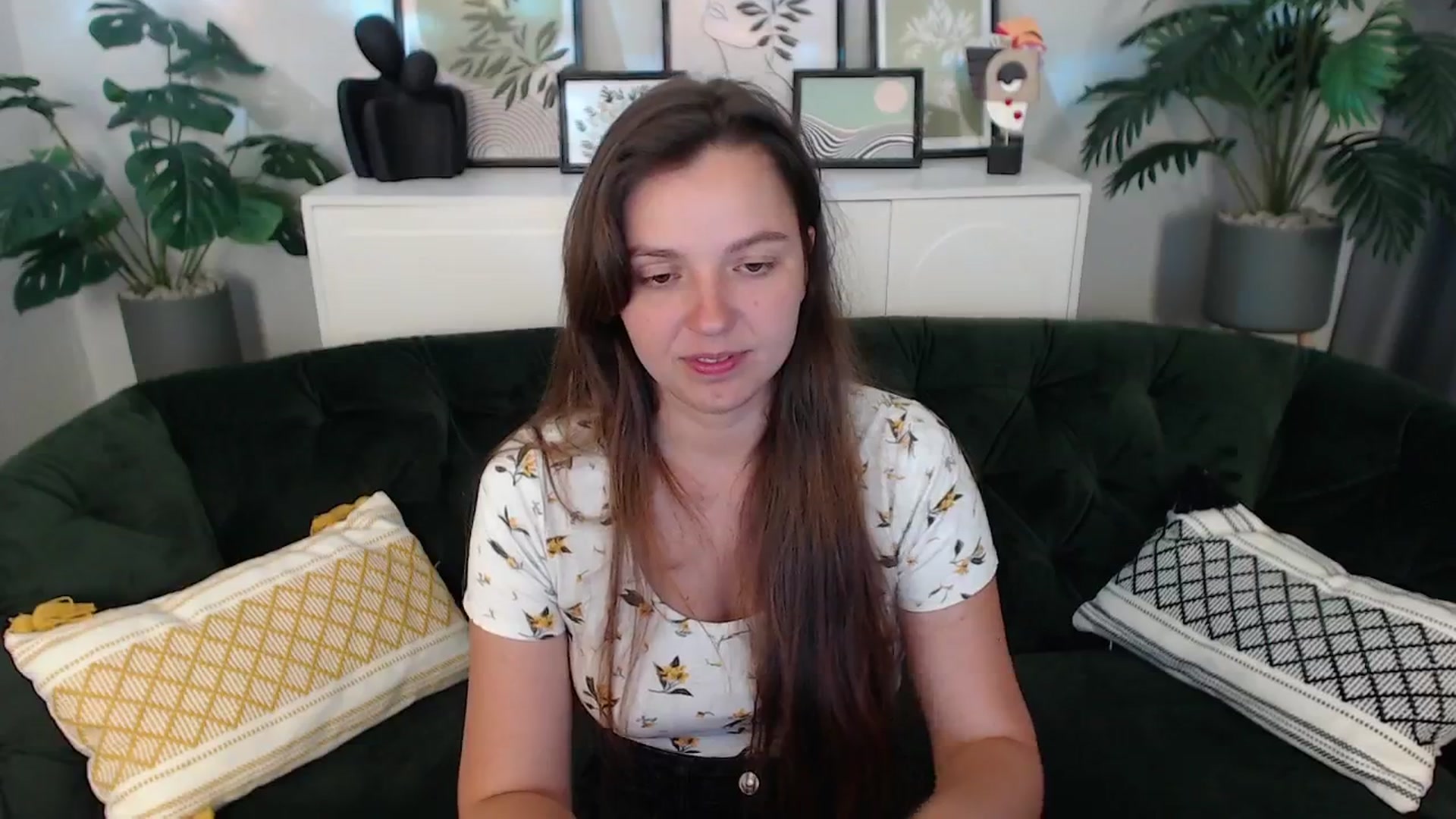 Gallery image thumbnail from Ana_Bird's myfreecams stream on, 07/17/2025, 05:11 image 14 of 20