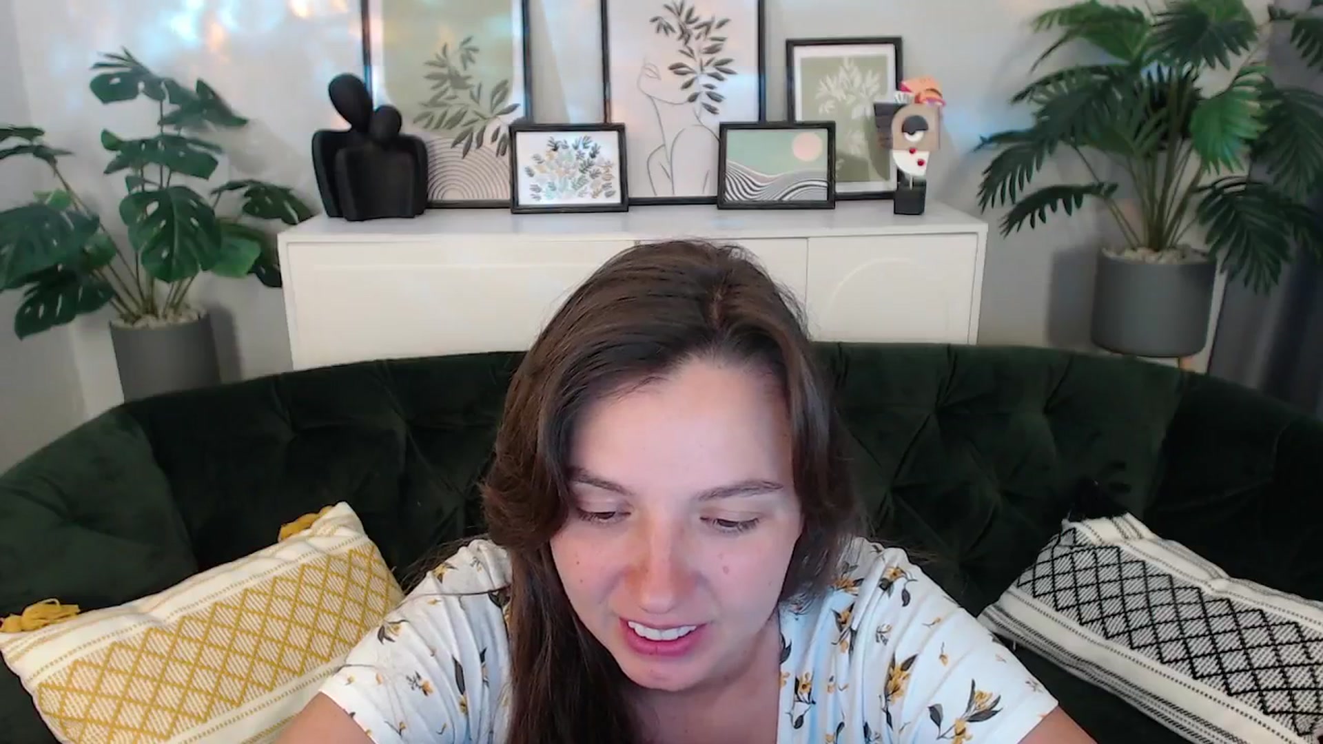 Gallery image thumbnail from Ana_Bird's myfreecams stream on, 07/17/2025, 05:11 image 5 of 20