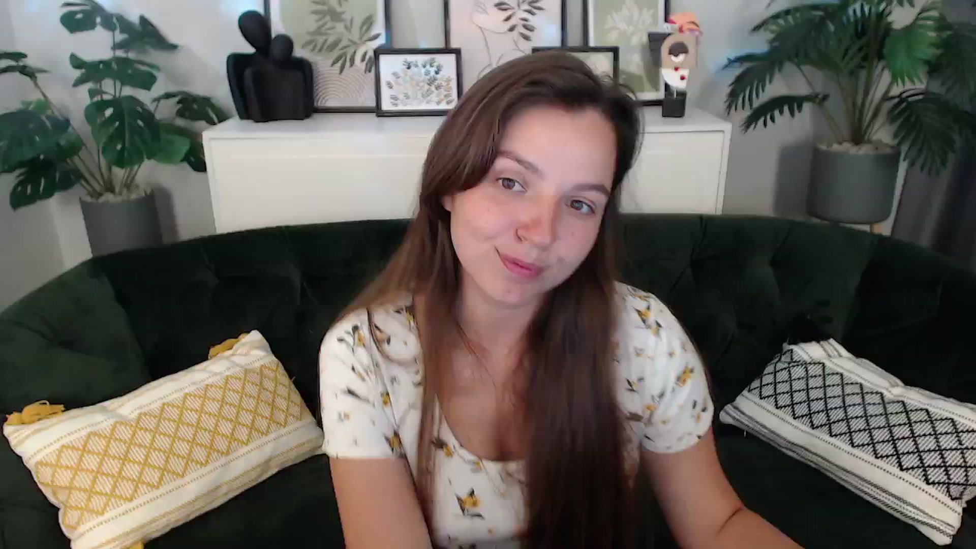 Gallery image thumbnail from Ana_Bird's myfreecams stream on, 07/17/2025, 05:11 image 13 of 20