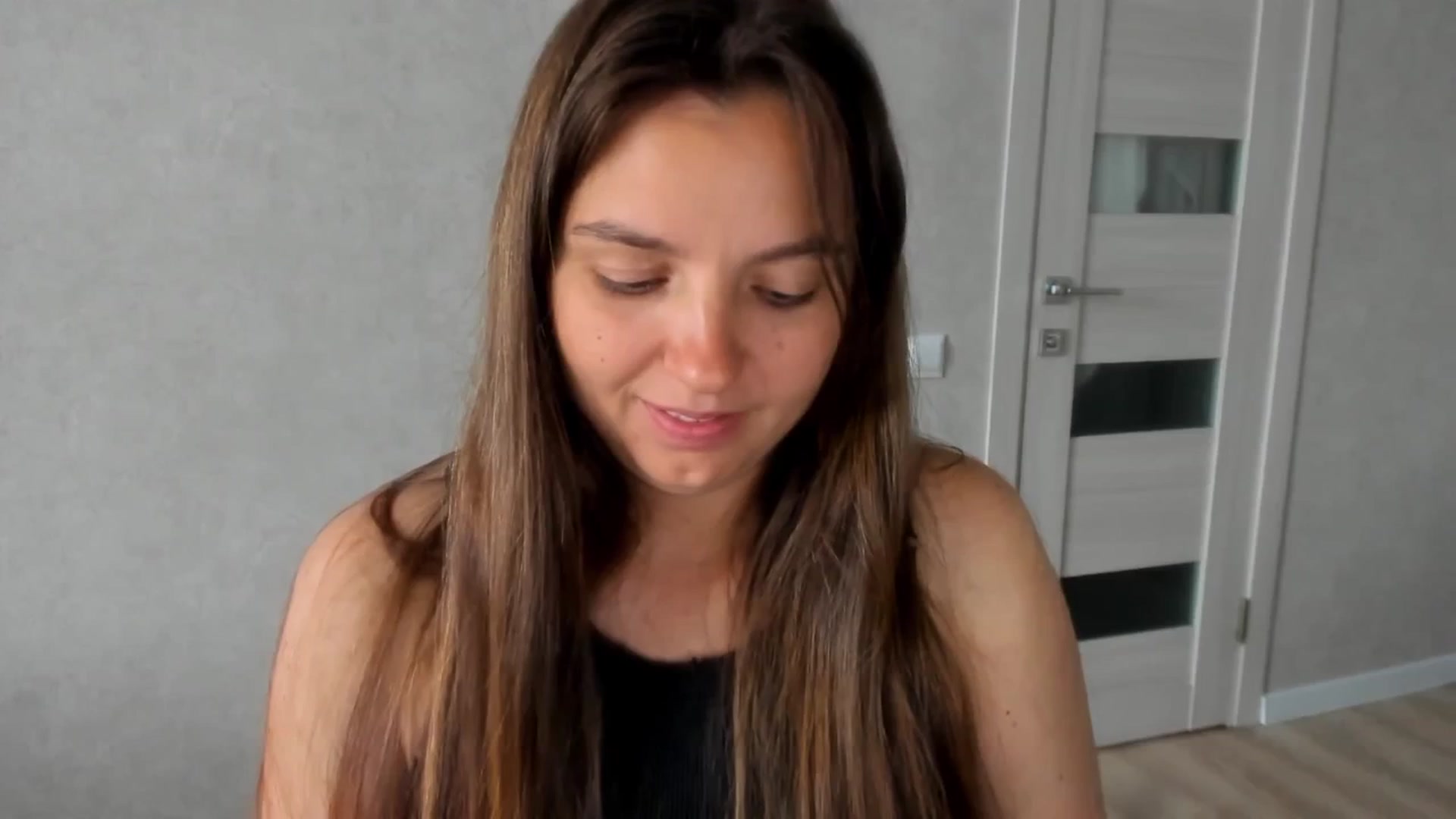 Gallery image thumbnail from Ana_Bird's myfreecams stream on, 10/06/2025, 05:34 image 15 of 20