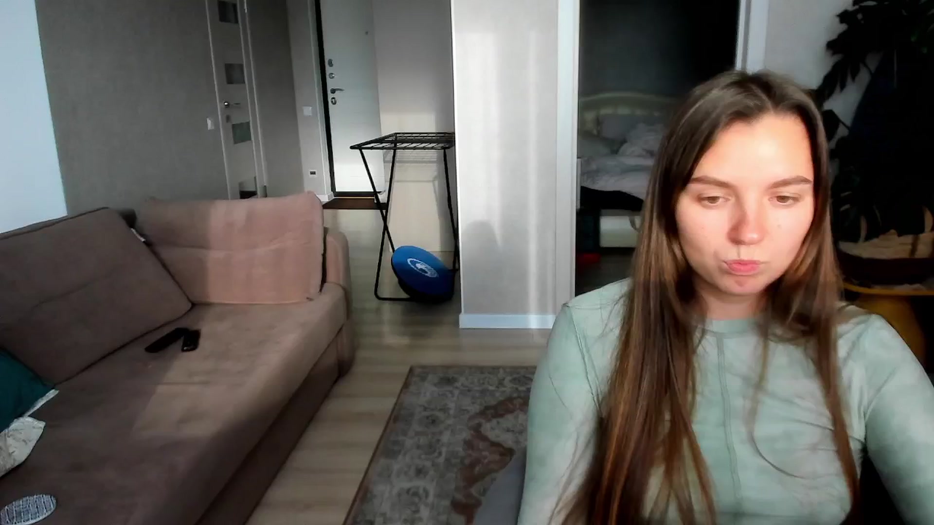 Gallery image thumbnail from Ana_Bird's myfreecams stream on, 11/21/2025, 07:17 image 3 of 20