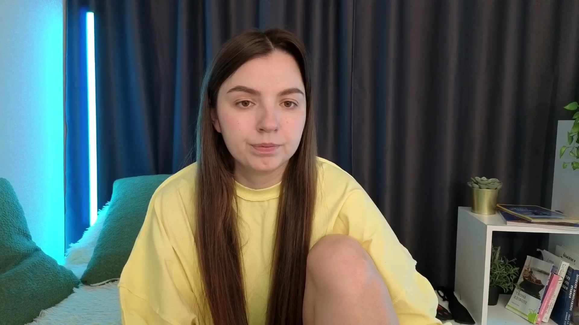 Gallery image thumbnail from Ana_Bird's myfreecams stream on, 03/12/2026, 02:52 image 7 of 20