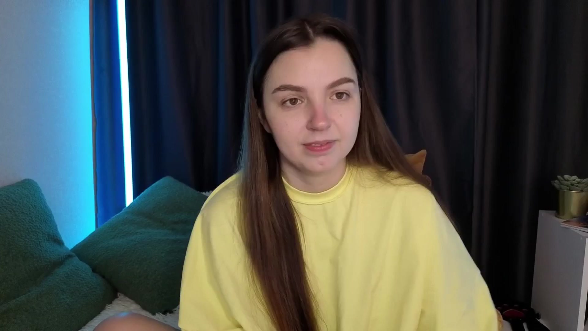 Gallery image thumbnail from Ana_Bird's myfreecams stream on, 03/14/2026, 08:17 image 2 of 20