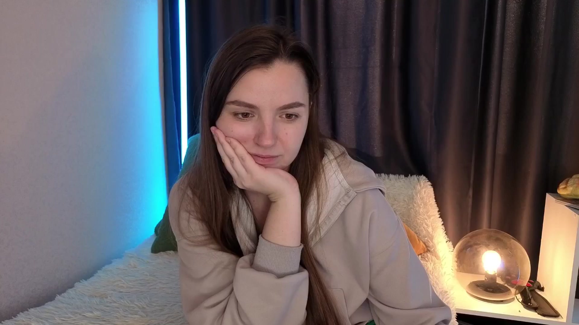 Gallery image thumbnail from Ana_Bird's myfreecams stream on, 03/16/2026, 07:13 image 12 of 20