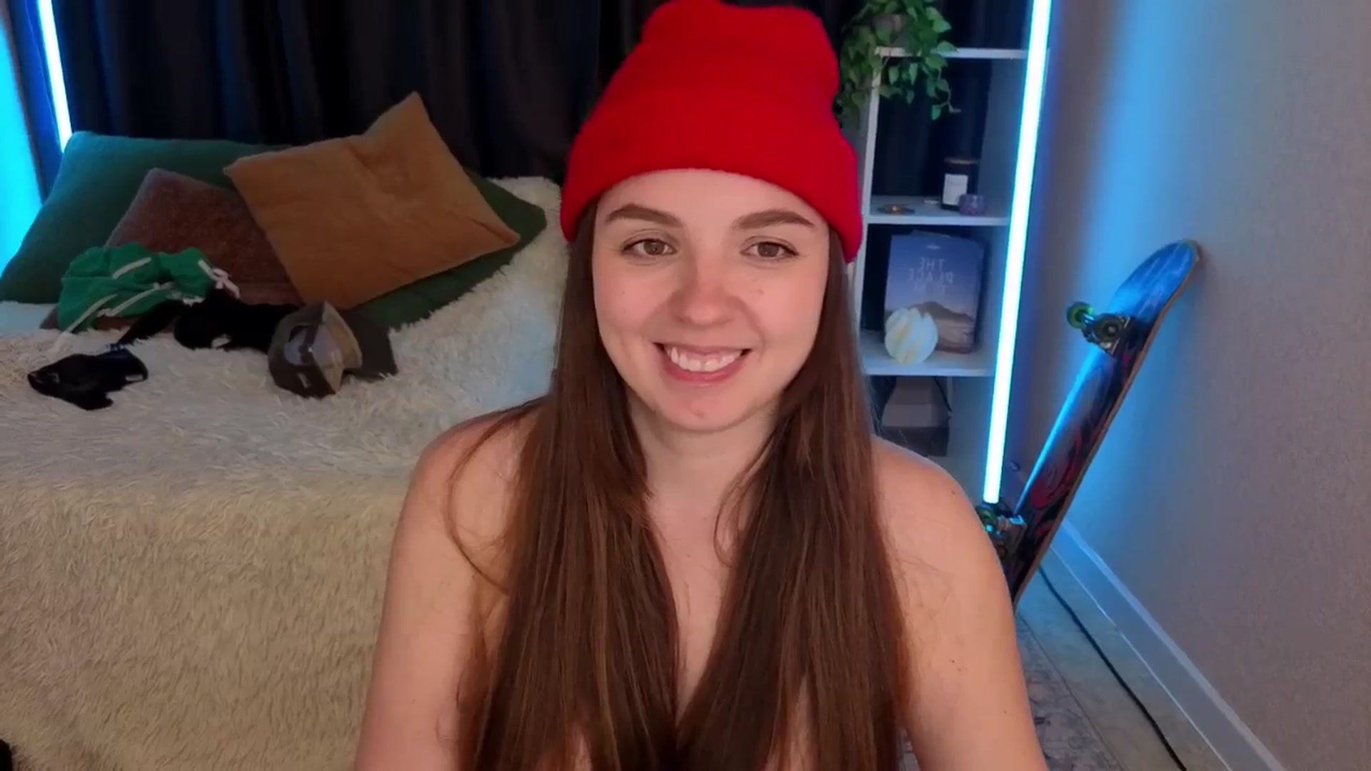 Gallery image thumbnail from Ana_Bird's myfreecams stream on, 03/29/2026, 05:17 image 9 of 20