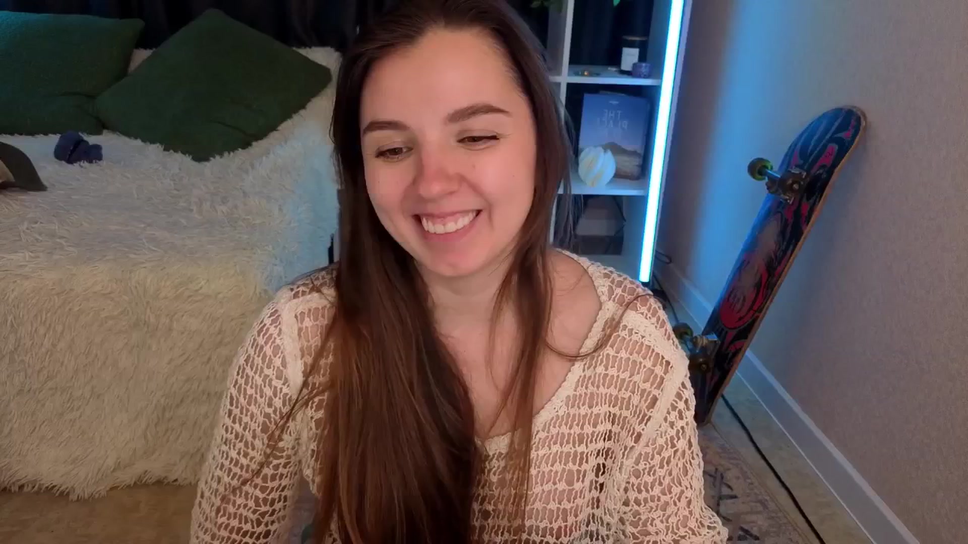 Gallery image thumbnail from Ana_Bird's myfreecams stream on, 03/29/2026, 07:28 image 17 of 20