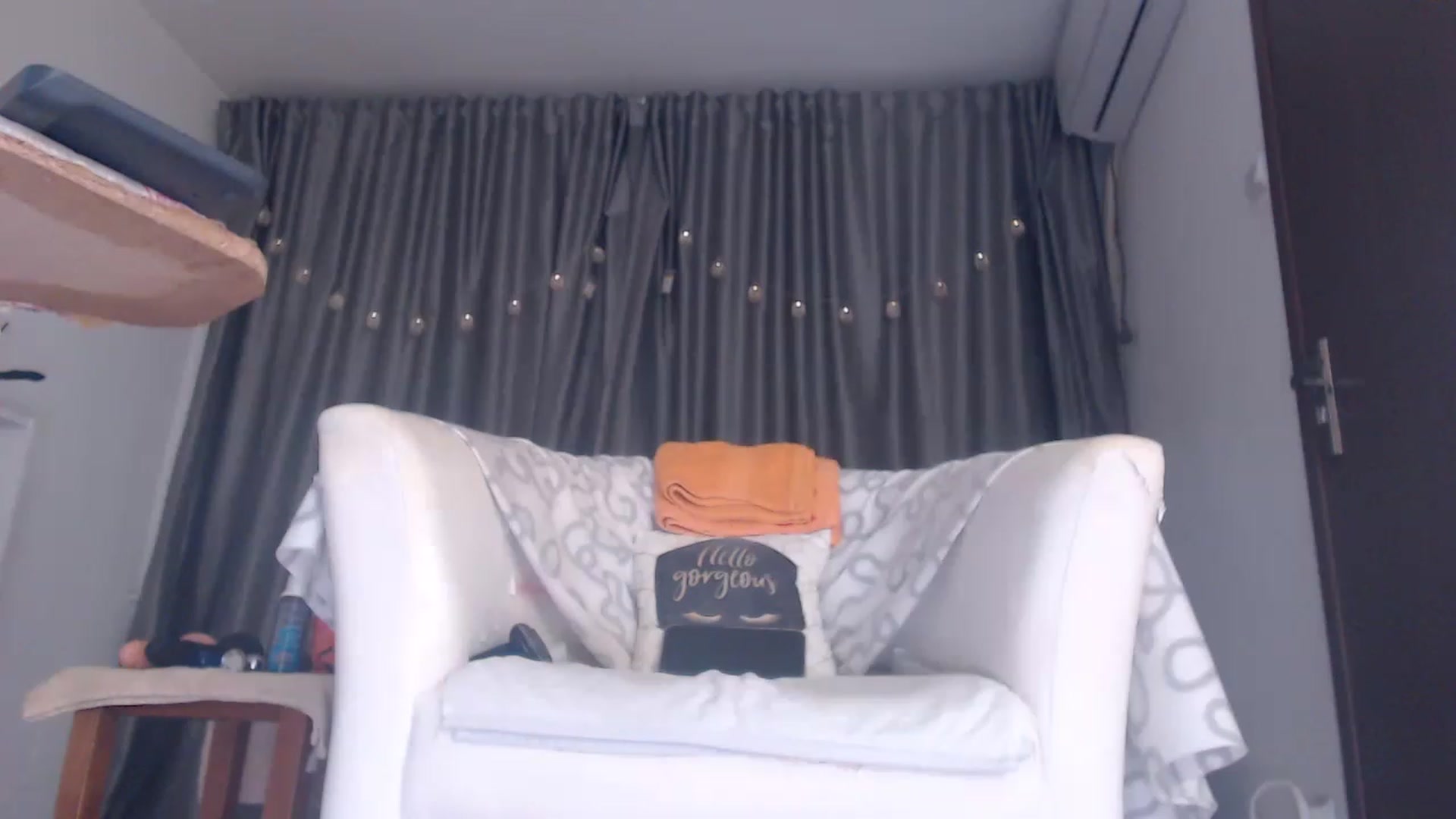 Gallery image thumbnail from Ana_Delicious's myfreecams stream on, 11/27/2022, 24:09 image 14 of 20