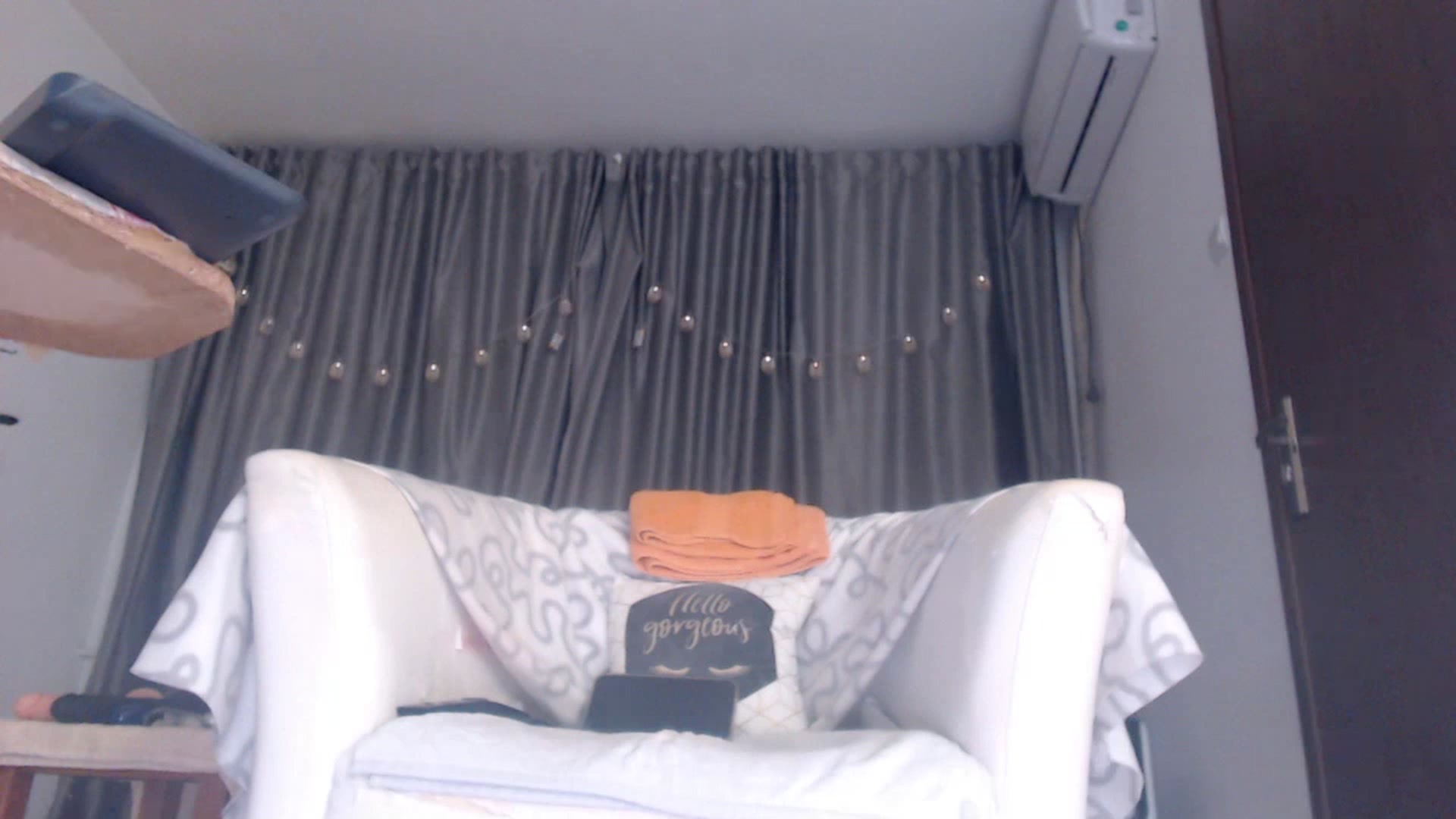 Gallery image thumbnail from Ana_Delicious's myfreecams stream on, 11/29/2022, 01:31 image 15 of 20