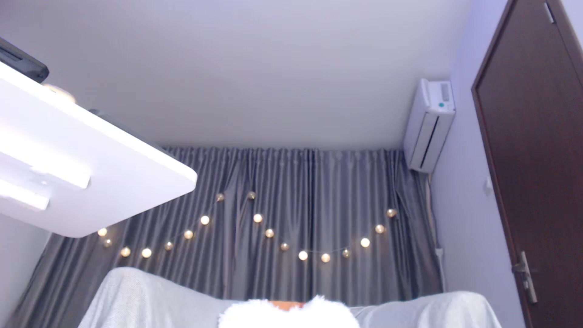 Gallery image thumbnail from Ana_Delicious's myfreecams stream on, 10/14/2024, 20:41 image 6 of 20