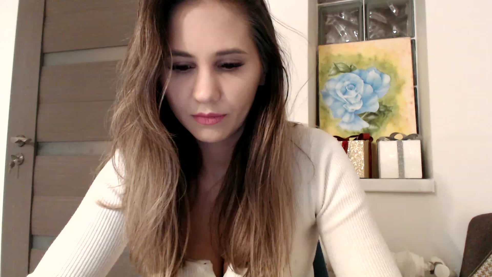 Gallery image thumbnail from Ana_Rose's myfreecams stream on, 12/05/2022, 24:14 image 1 of 20