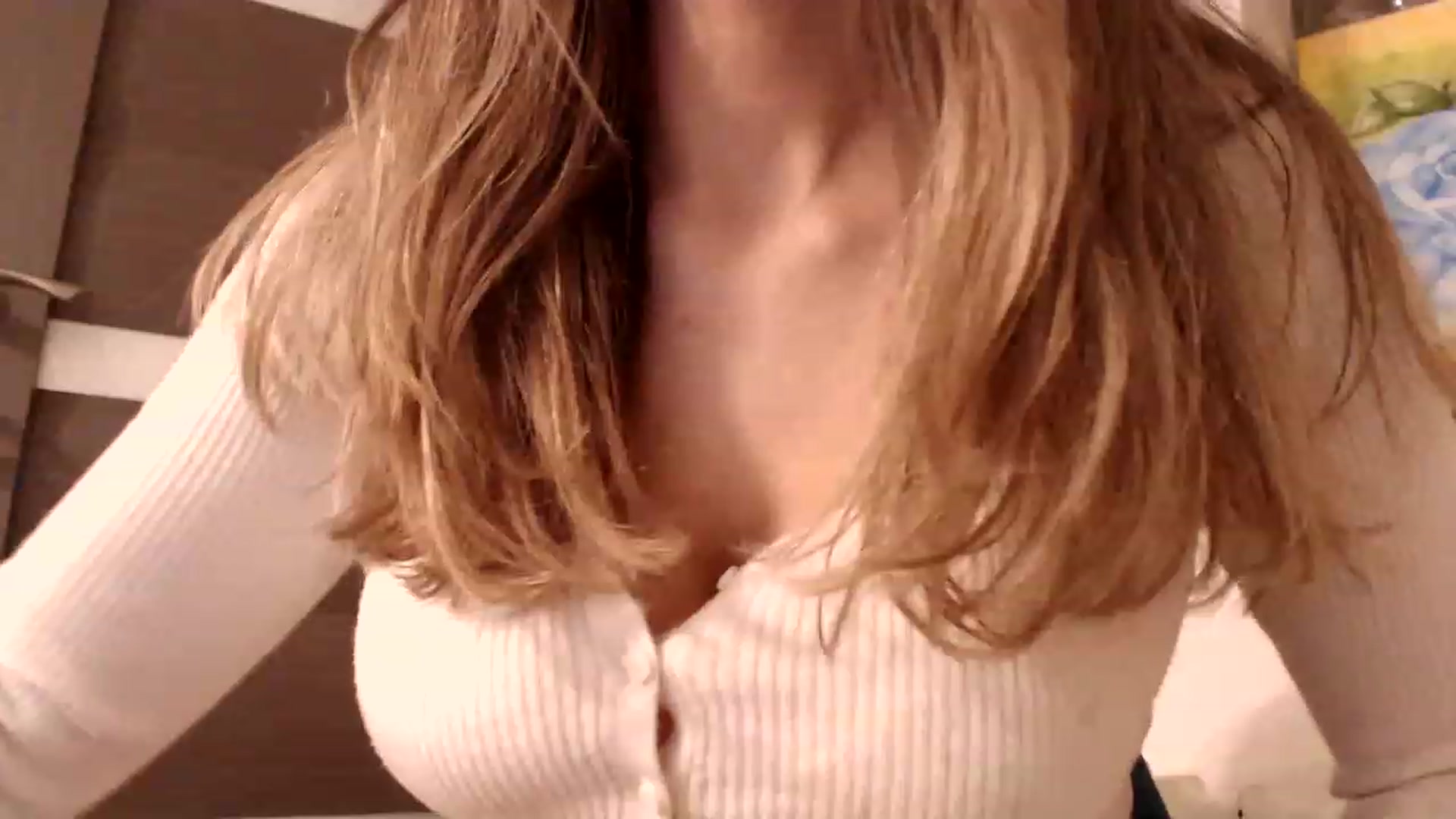 Gallery image thumbnail from Ana_Rose's myfreecams stream on, 12/05/2022, 24:41 image 16 of 20