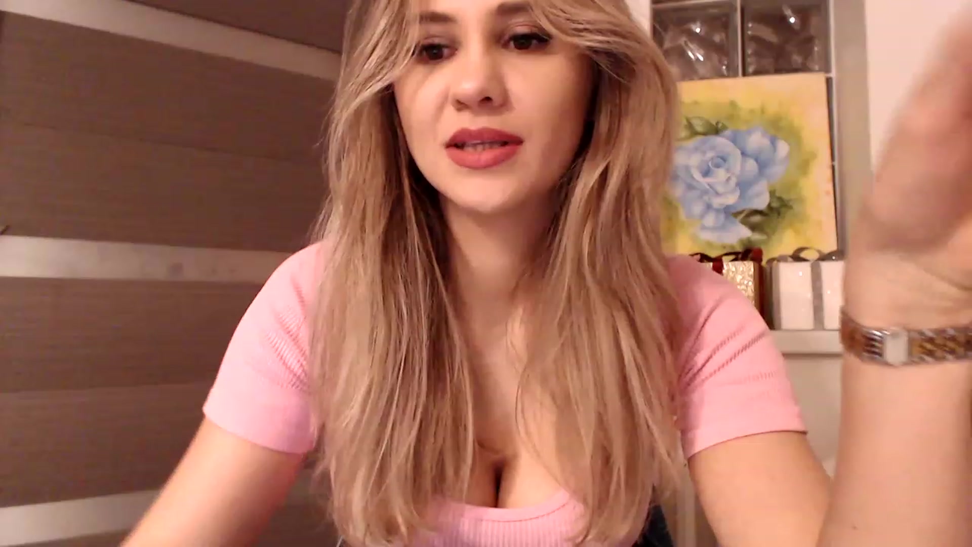 Gallery image thumbnail from Ana_Rose's myfreecams stream on, 12/11/2022, 02:42 image 9 of 20
