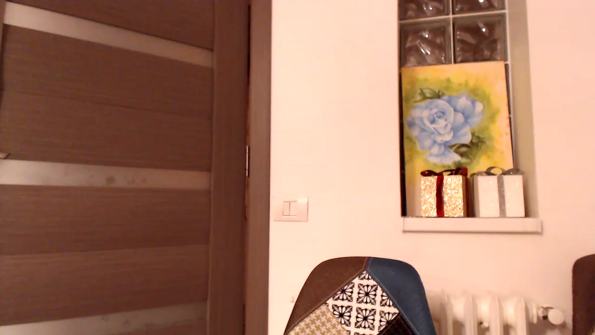 Gallery image thumbnail from Ana_Rose's myfreecams stream on, 12/11/2022, 02:42 image 4 of 20