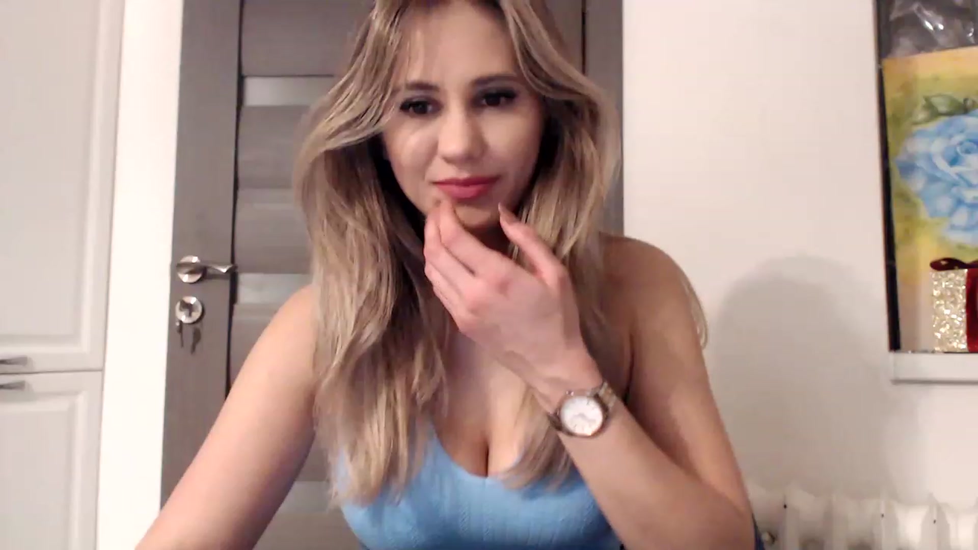Gallery image thumbnail from Ana_Rose's myfreecams stream on, 12/12/2022, 22:53 image 10 of 20