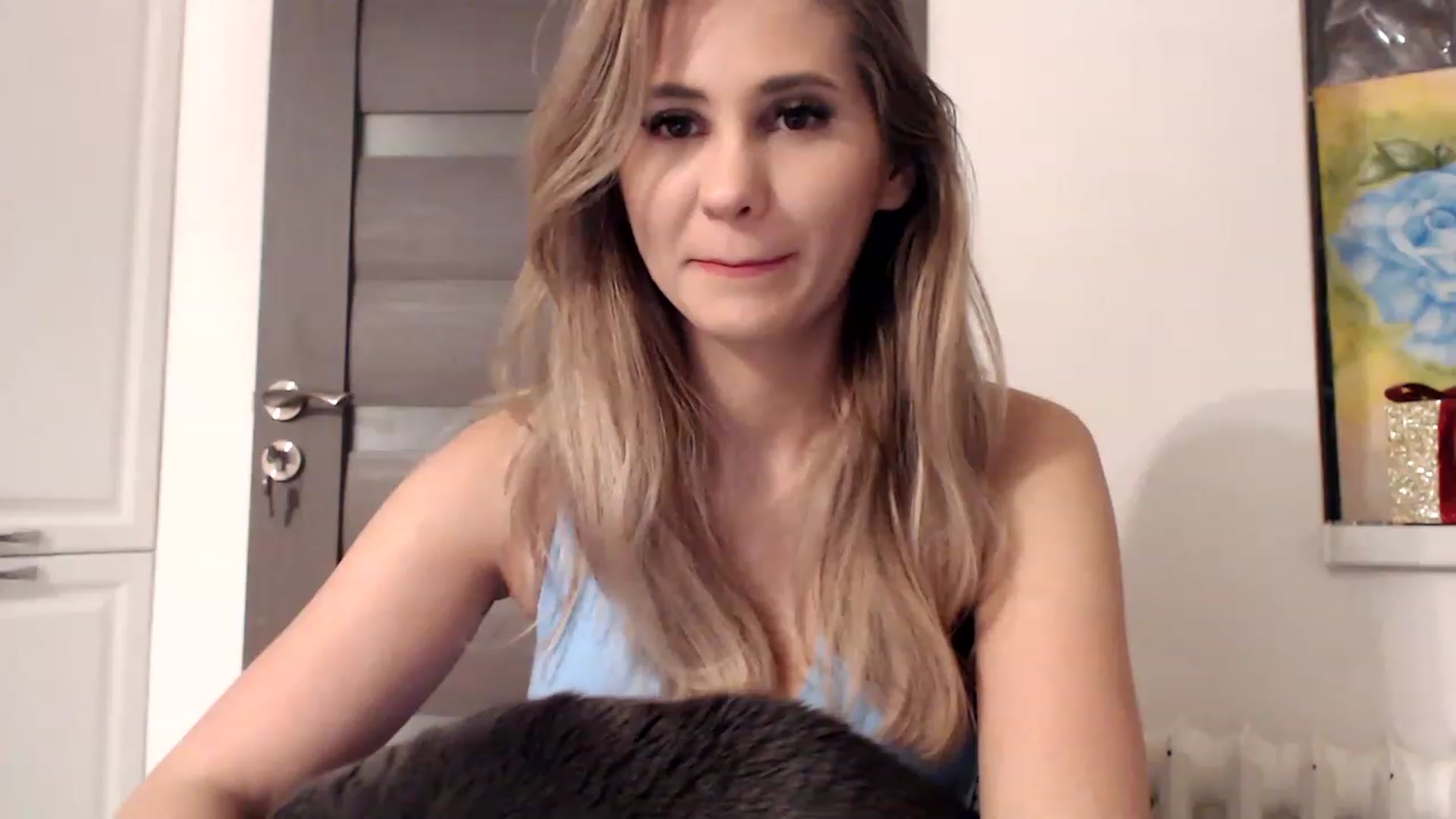 Gallery image thumbnail from Ana_Rose's myfreecams stream on, 12/12/2022, 22:53 image 5 of 20
