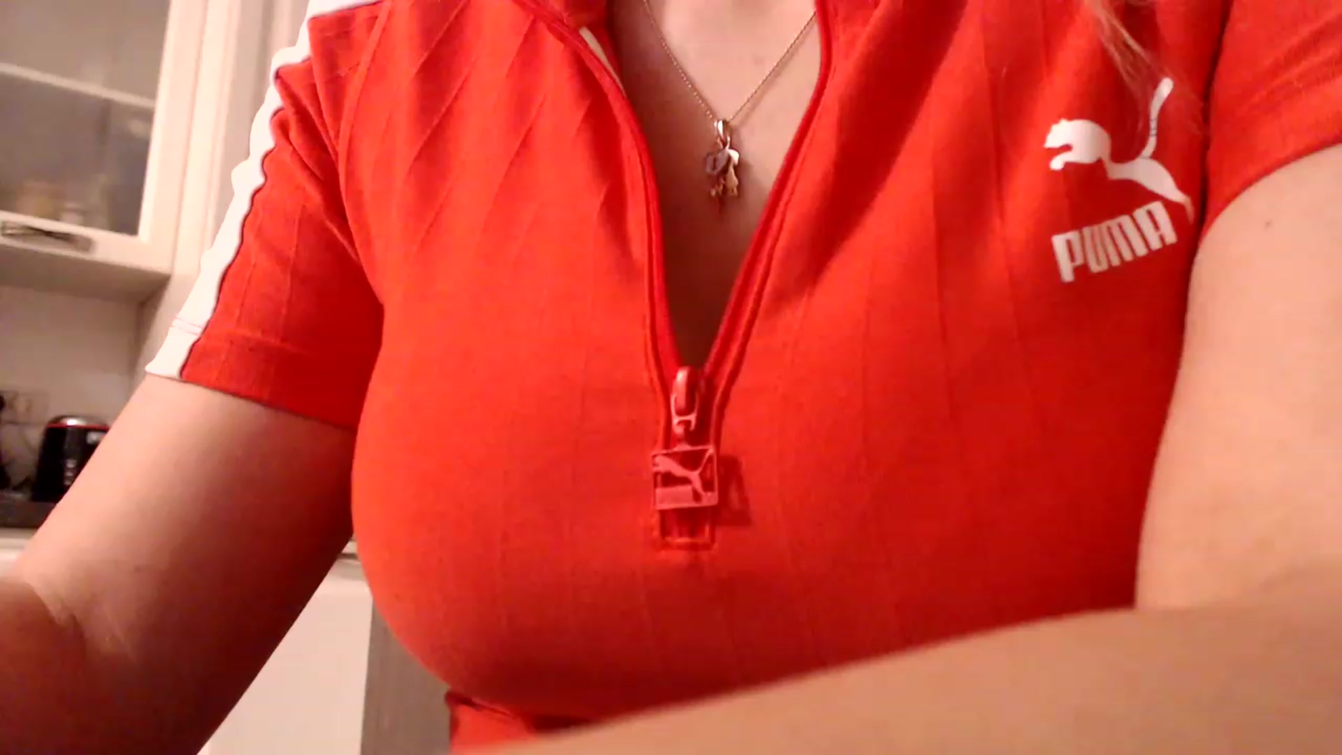 Gallery image thumbnail from Ana_Rose's myfreecams stream on, 12/30/2022, 24:39 image 13 of 20