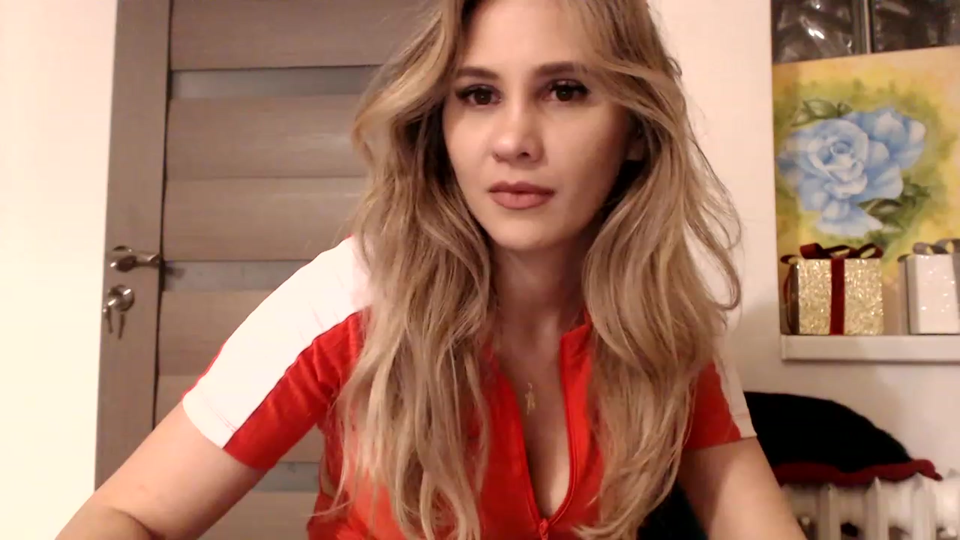 Gallery image thumbnail from Ana_Rose's myfreecams stream on, 12/30/2022, 24:39 image 2 of 20