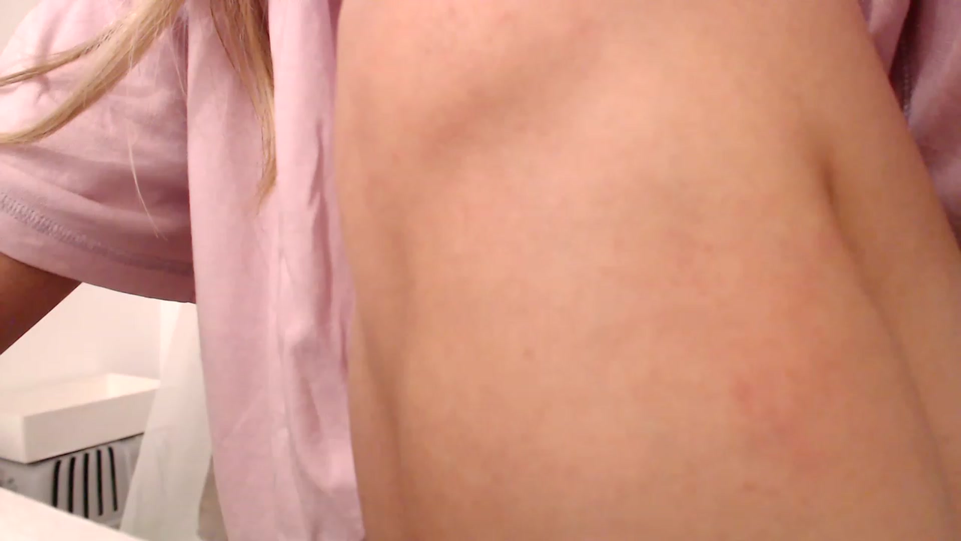 Gallery image thumbnail from Ana_Rose's myfreecams stream on, 02/03/2023, 04:05 image 13 of 20