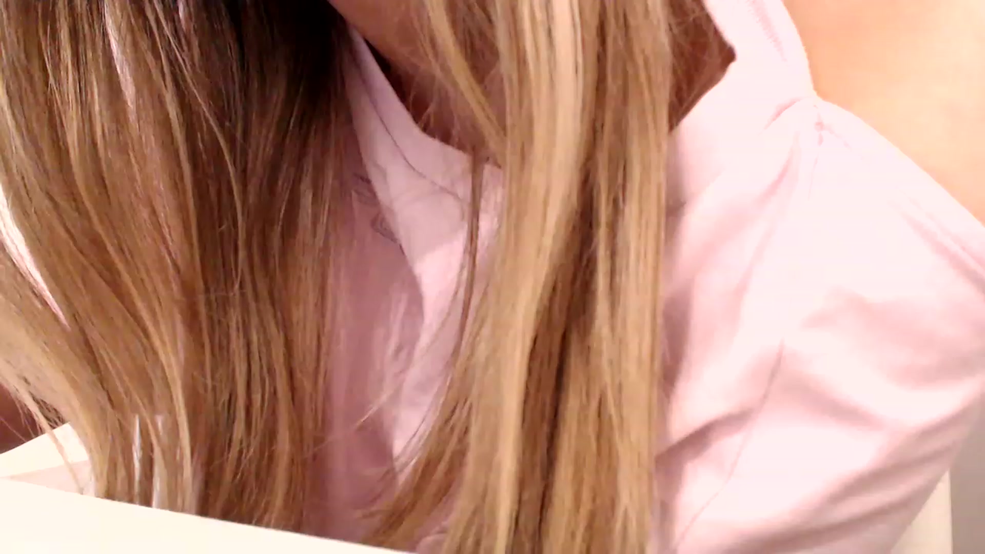 Gallery image thumbnail from Ana_Rose's myfreecams stream on, 02/03/2023, 04:05 image 4 of 20
