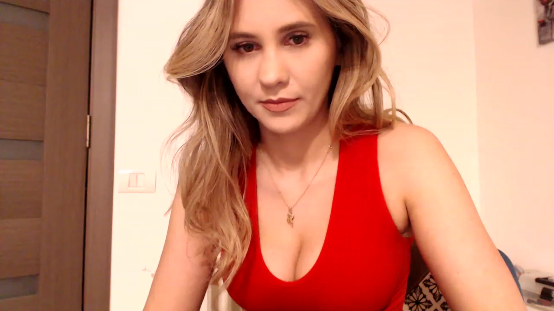 Gallery image thumbnail from Ana_Rose's myfreecams stream on, 02/14/2023, 22:46 image 5 of 20