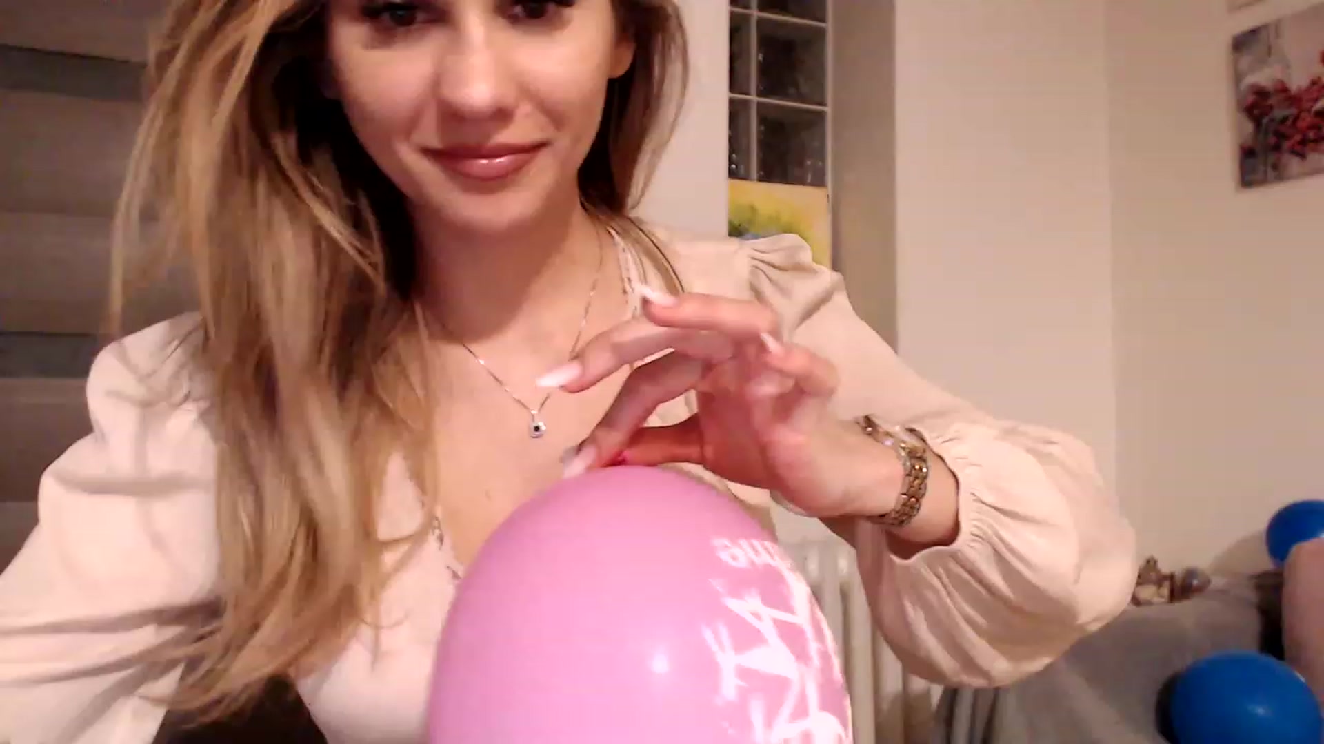 Gallery image thumbnail from Ana_Rose's myfreecams stream on, 03/13/2023, 23:49 image 12 of 20