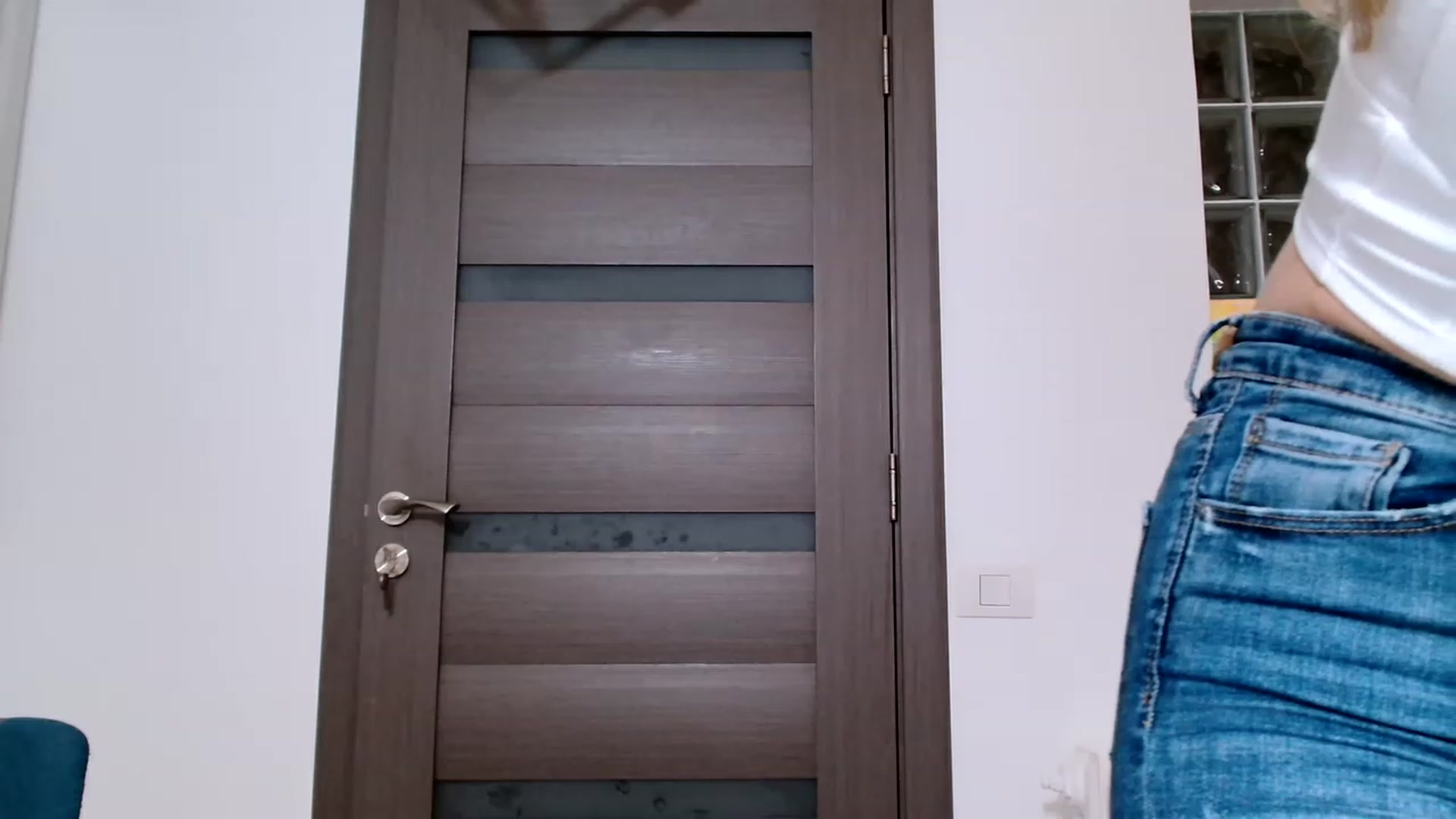 Gallery image thumbnail from Ana_Rose's myfreecams stream on, 04/17/2023, 23:05 image 4 of 20