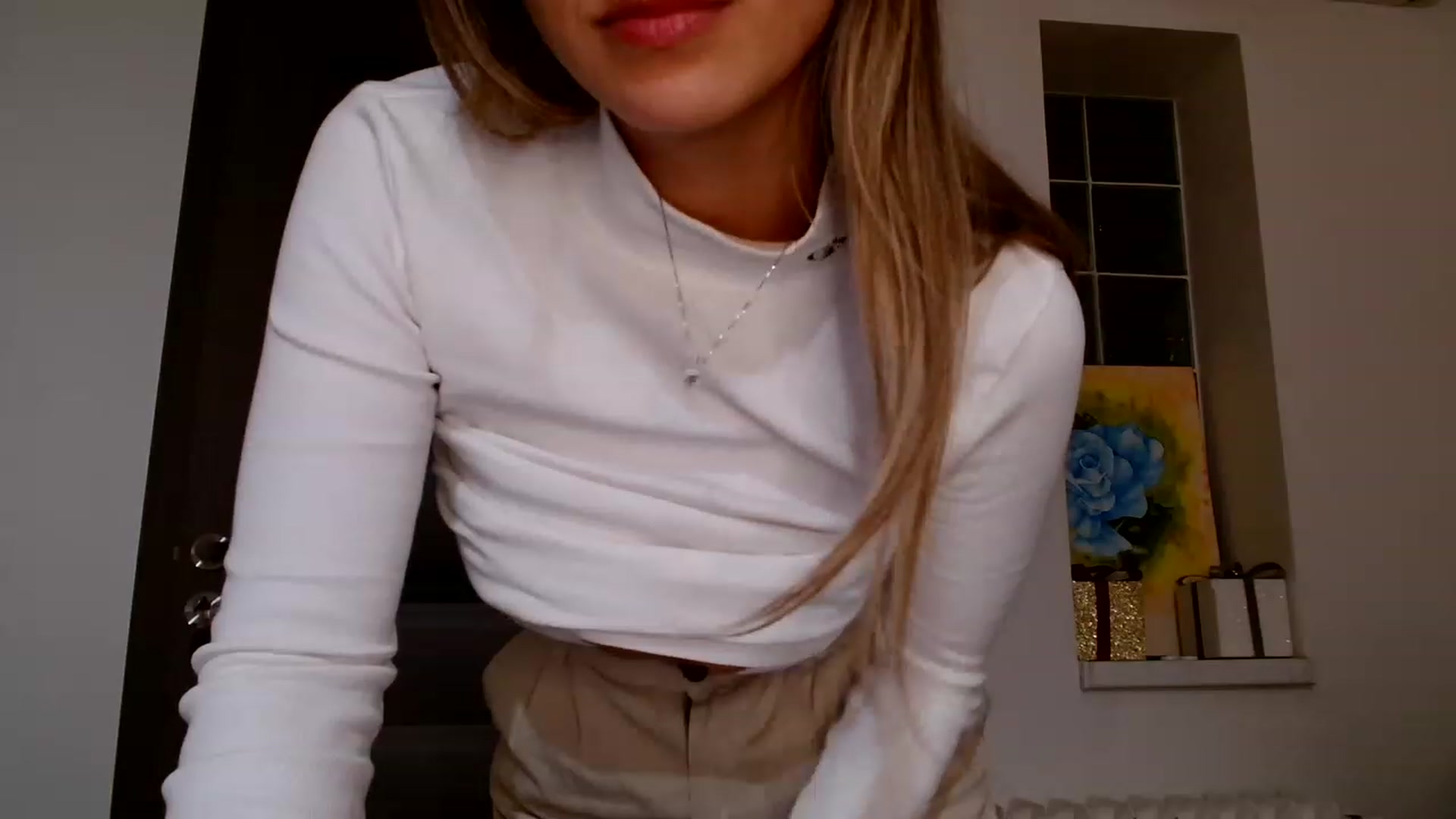 Gallery image thumbnail from Ana_Rose's myfreecams stream on, 04/30/2023, 02:35 image 8 of 20