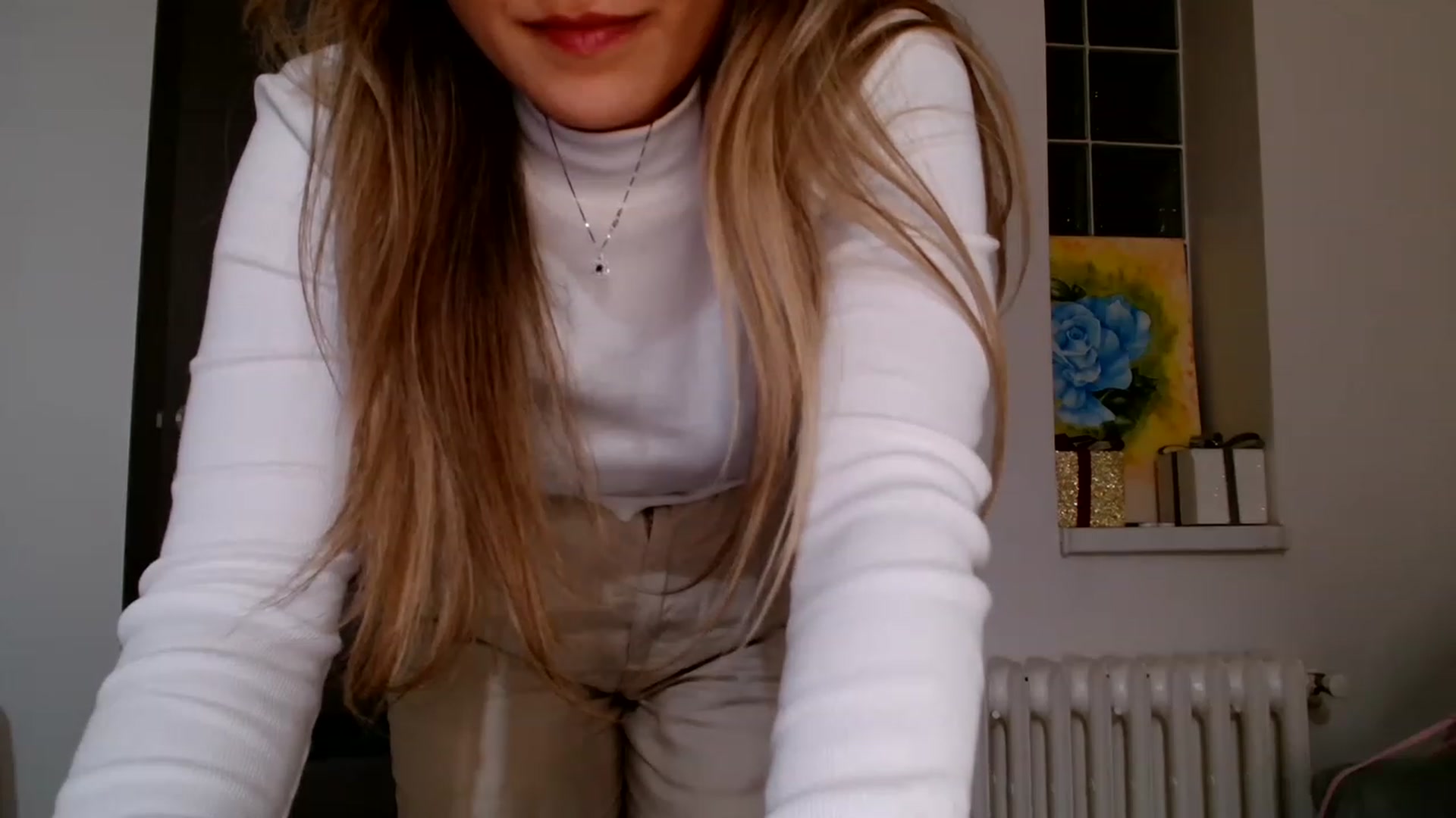 Gallery image thumbnail from Ana_Rose's myfreecams stream on, 04/30/2023, 02:35 image 17 of 20