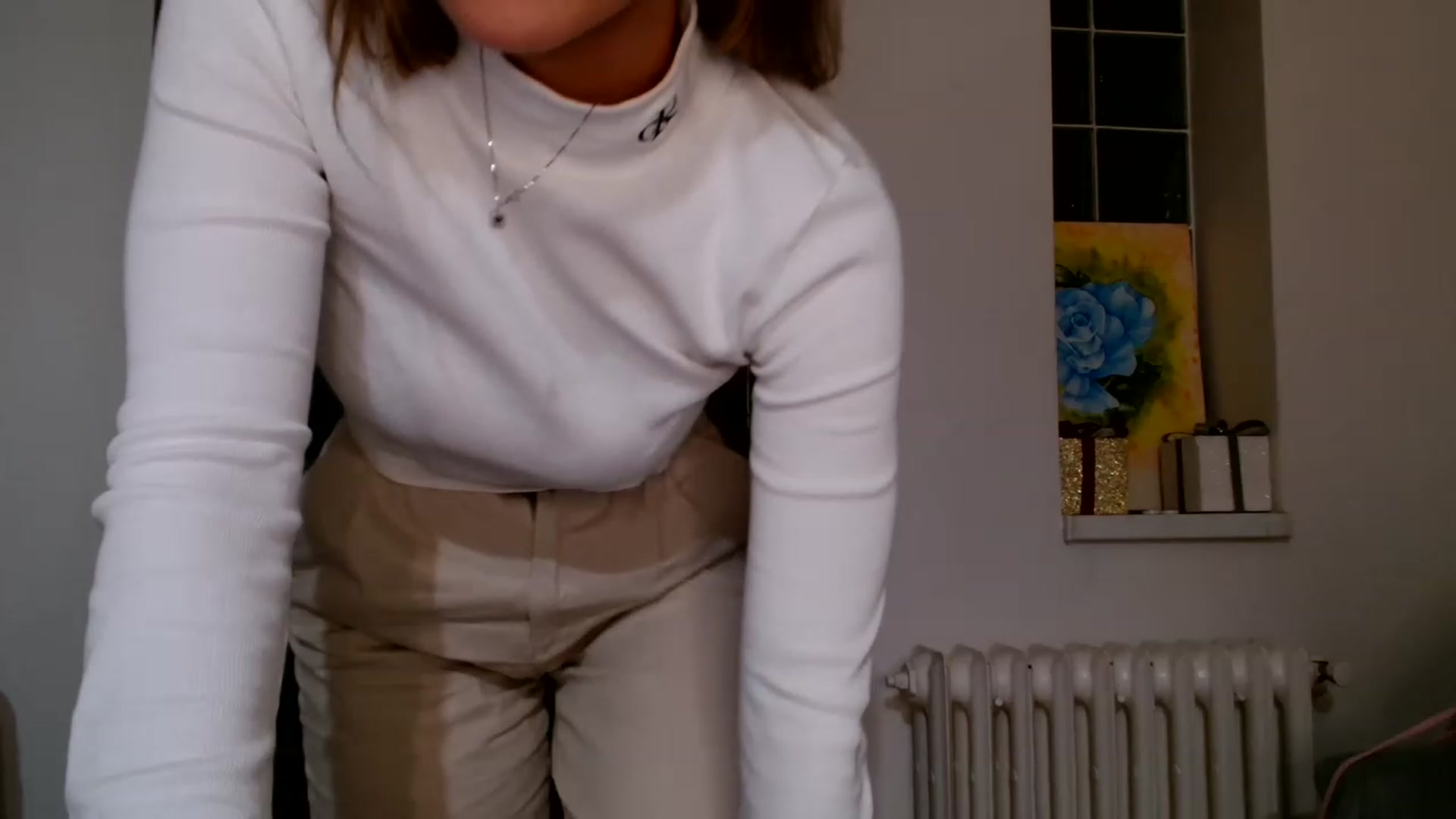 Gallery image thumbnail from Ana_Rose's myfreecams stream on, 04/30/2023, 02:35 image 12 of 20