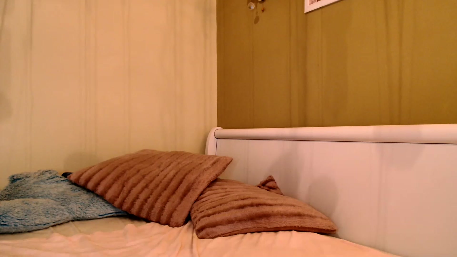 Gallery image thumbnail from Ana_Rose's myfreecams stream on, 05/11/2023, 23:17 image 4 of 20
