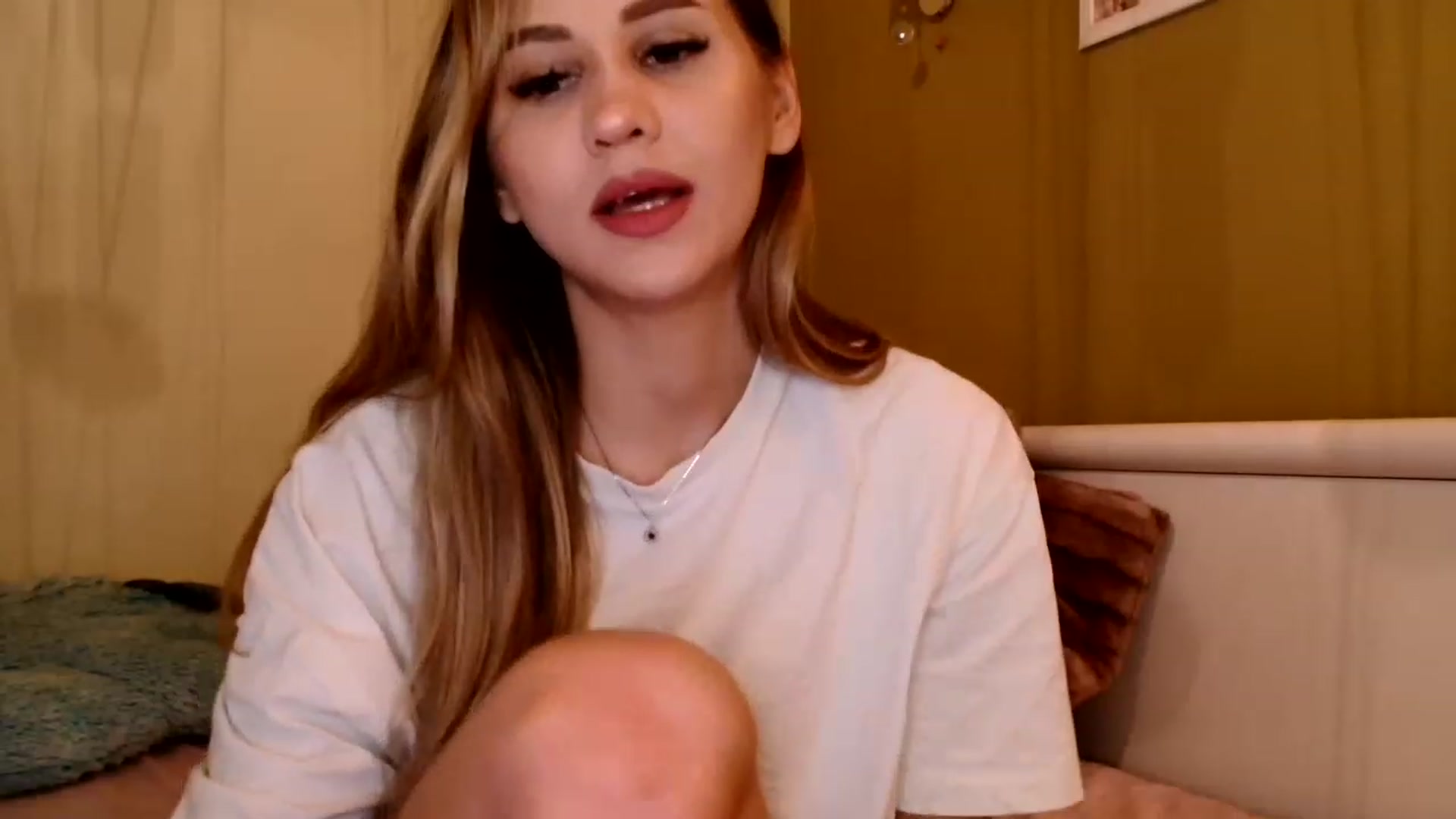Gallery image thumbnail from Ana_Rose's myfreecams stream on, 05/14/2023, 24:02 image 11 of 20