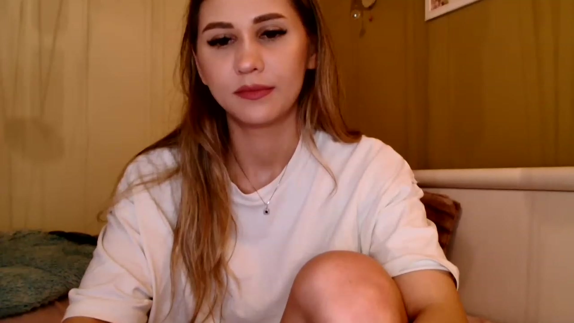 Gallery image thumbnail from Ana_Rose's myfreecams stream on, 05/14/2023, 24:02 image 10 of 20