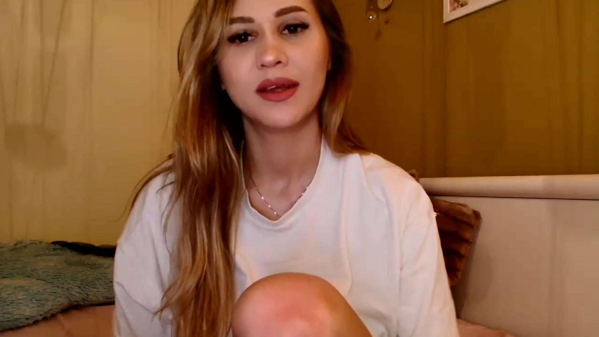 Gallery image thumbnail from Ana_Rose's myfreecams stream on, 05/14/2023, 24:02 image 9 of 20