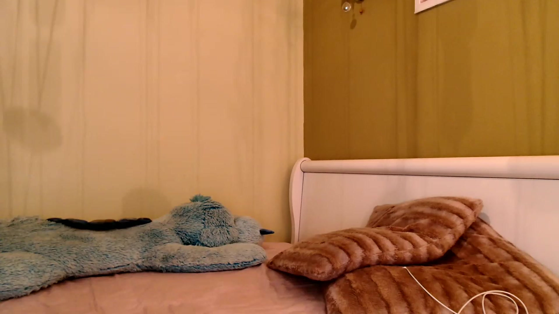 Gallery image thumbnail from Ana_Rose's myfreecams stream on, 05/14/2023, 24:02 image 6 of 20