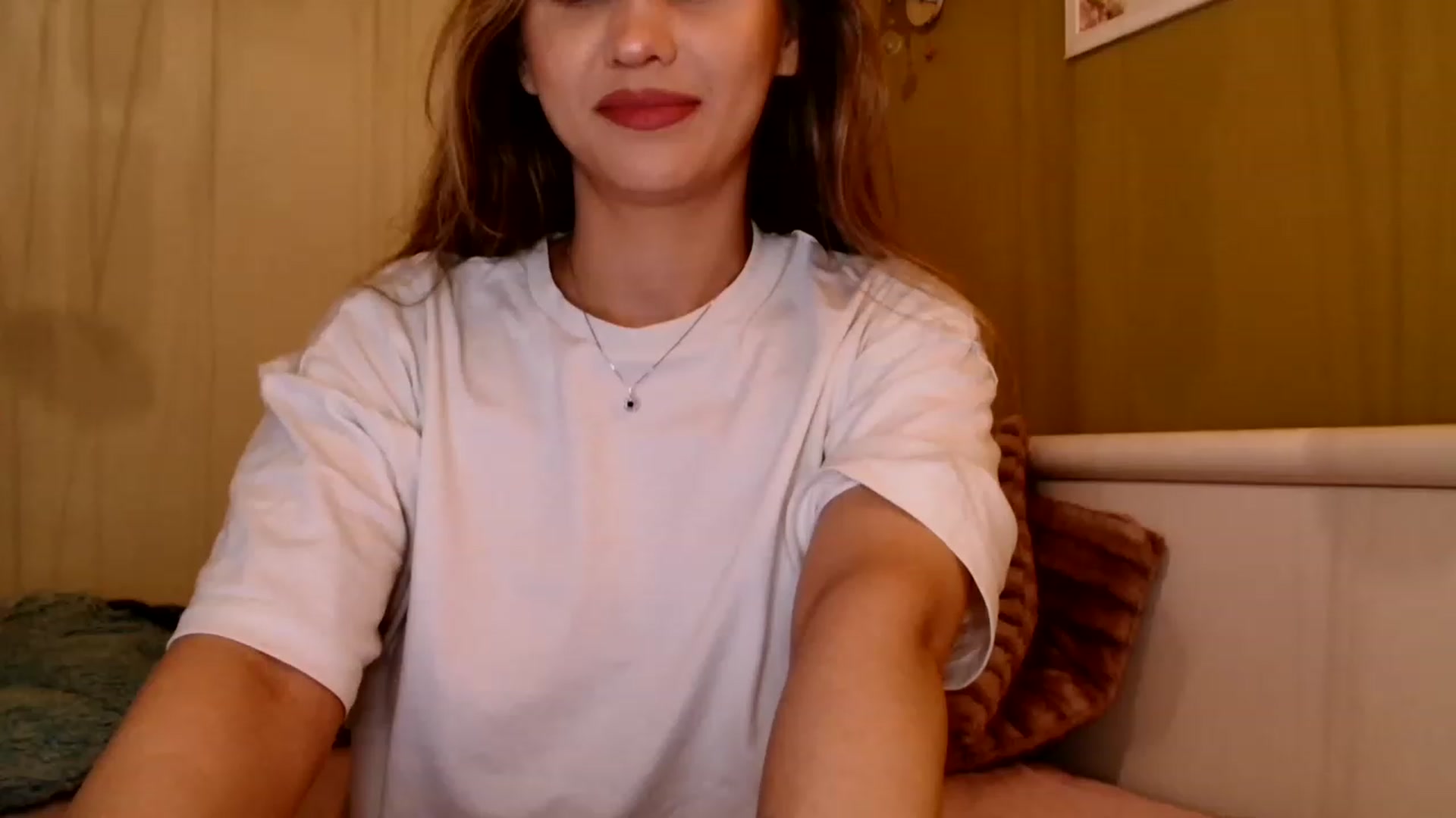 Gallery image thumbnail from Ana_Rose's myfreecams stream on, 05/14/2023, 24:43 image 1 of 20