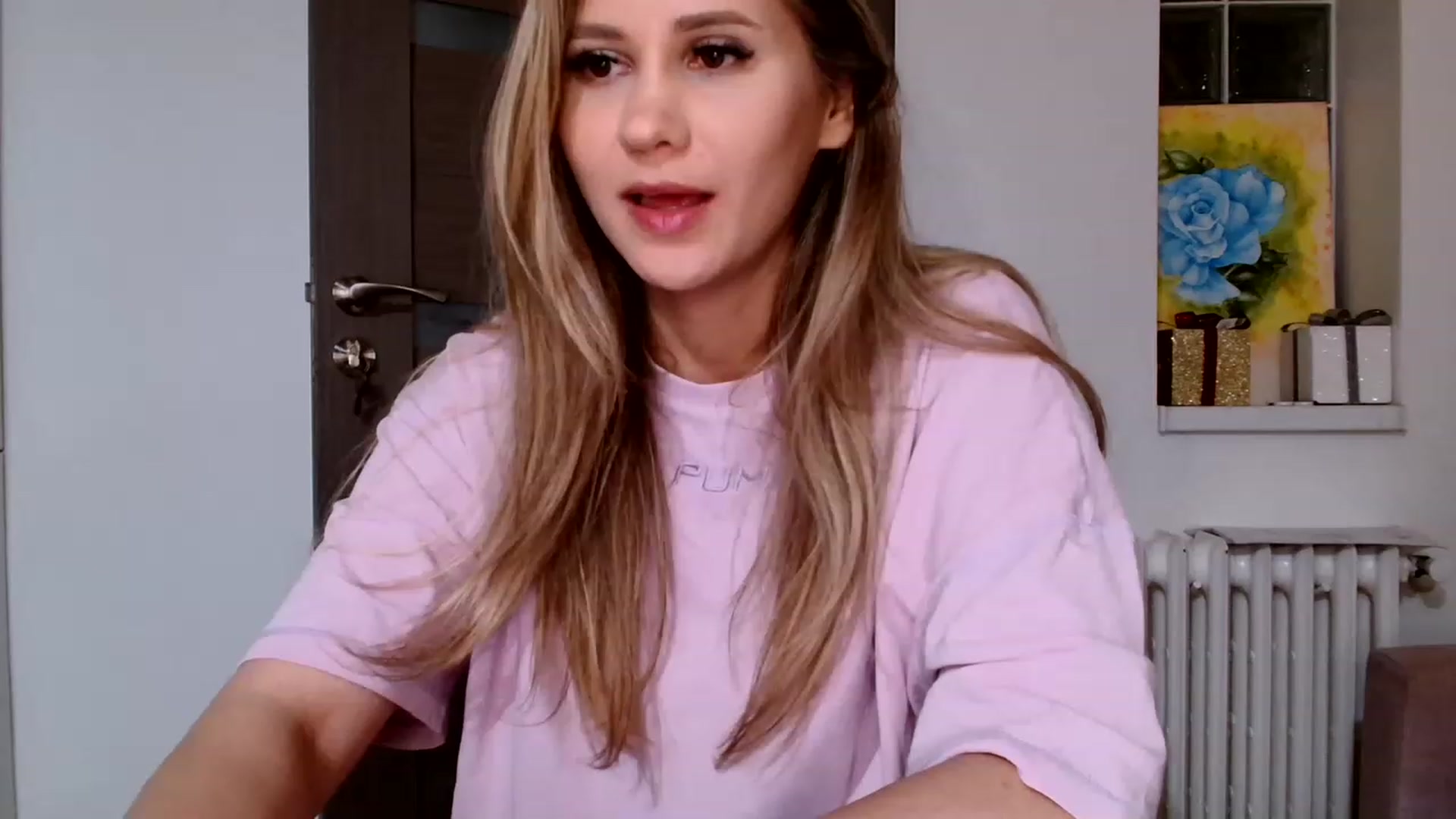 Gallery image thumbnail from Ana_Rose's myfreecams stream on, 05/21/2023, 01:58 image 9 of 20